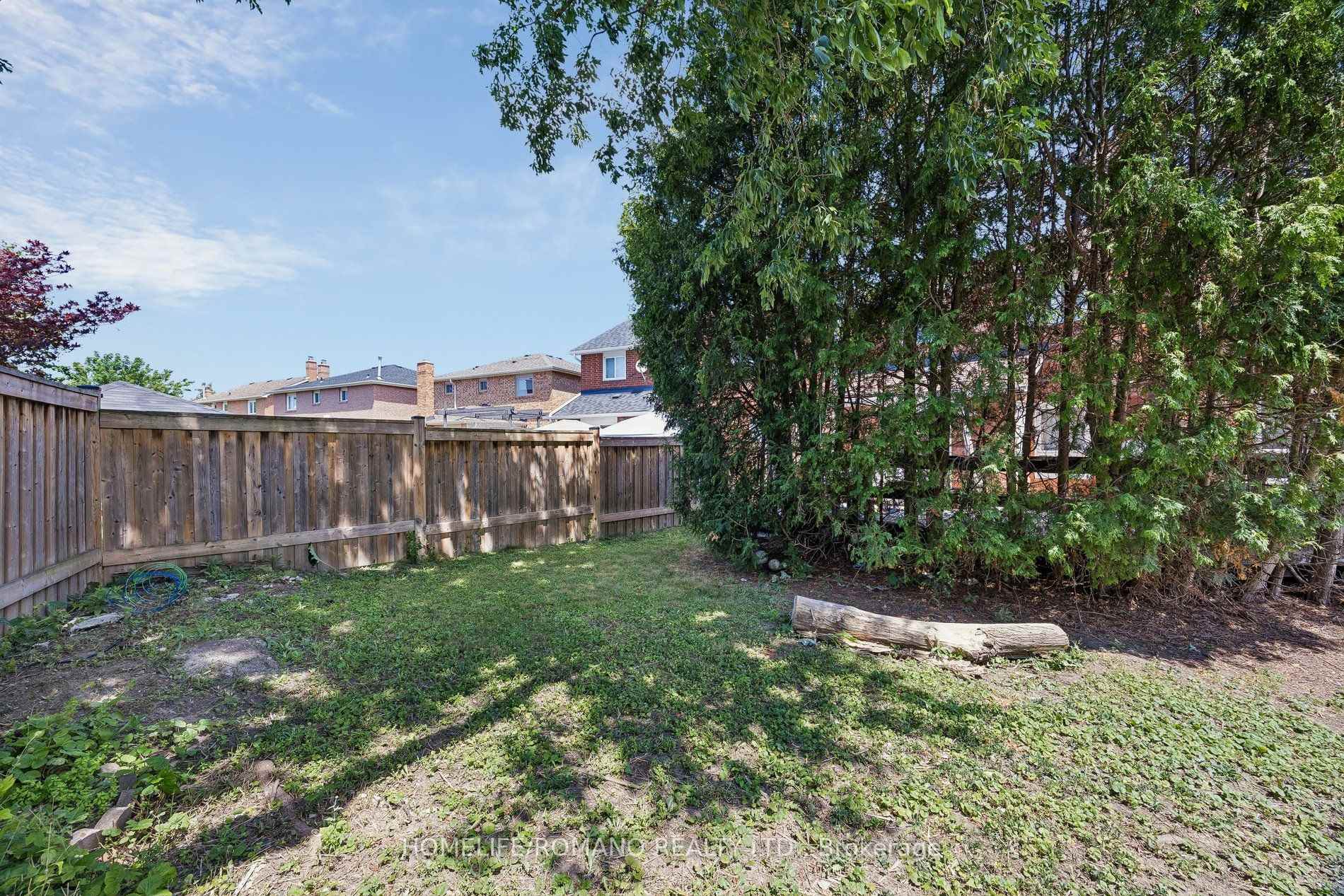 Photo 38 of 54 Links Road, Vaughan, Maple — HOMEH