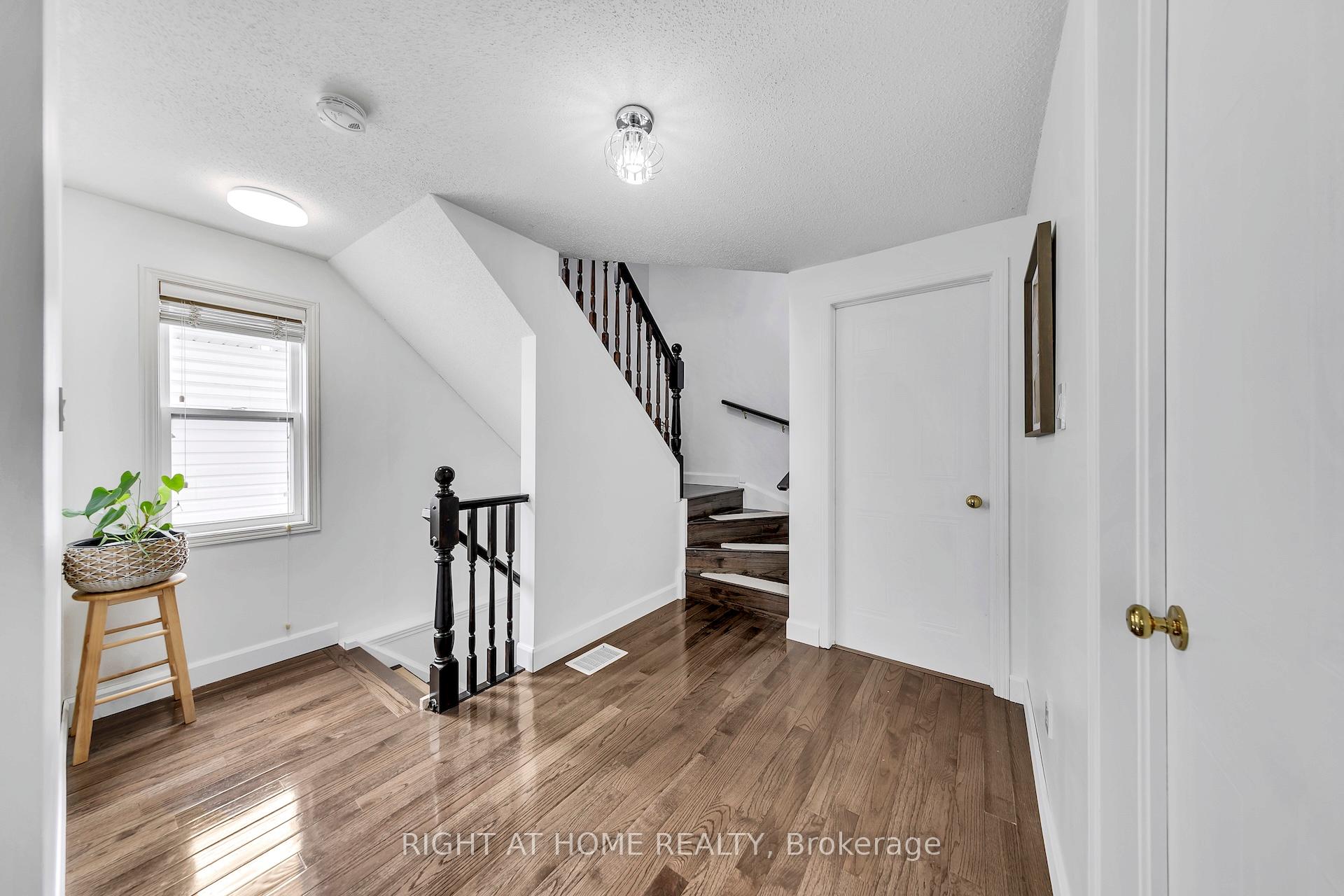 Photo 29 of 77 Milson Crescent, Guelph, Kortright Hills — HOMEH