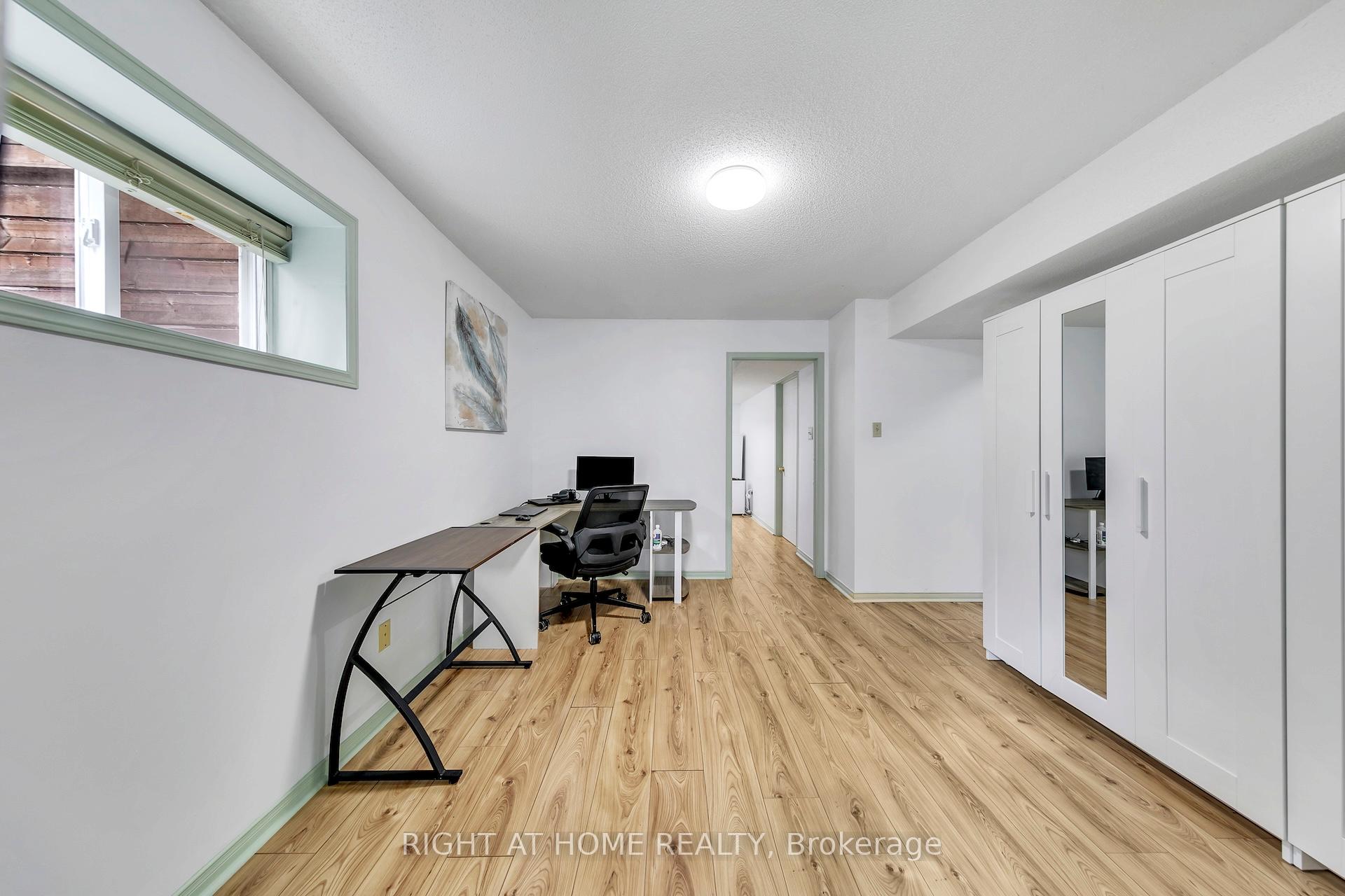 Photo 35 of 77 Milson Crescent, Guelph, Kortright Hills — HOMEH