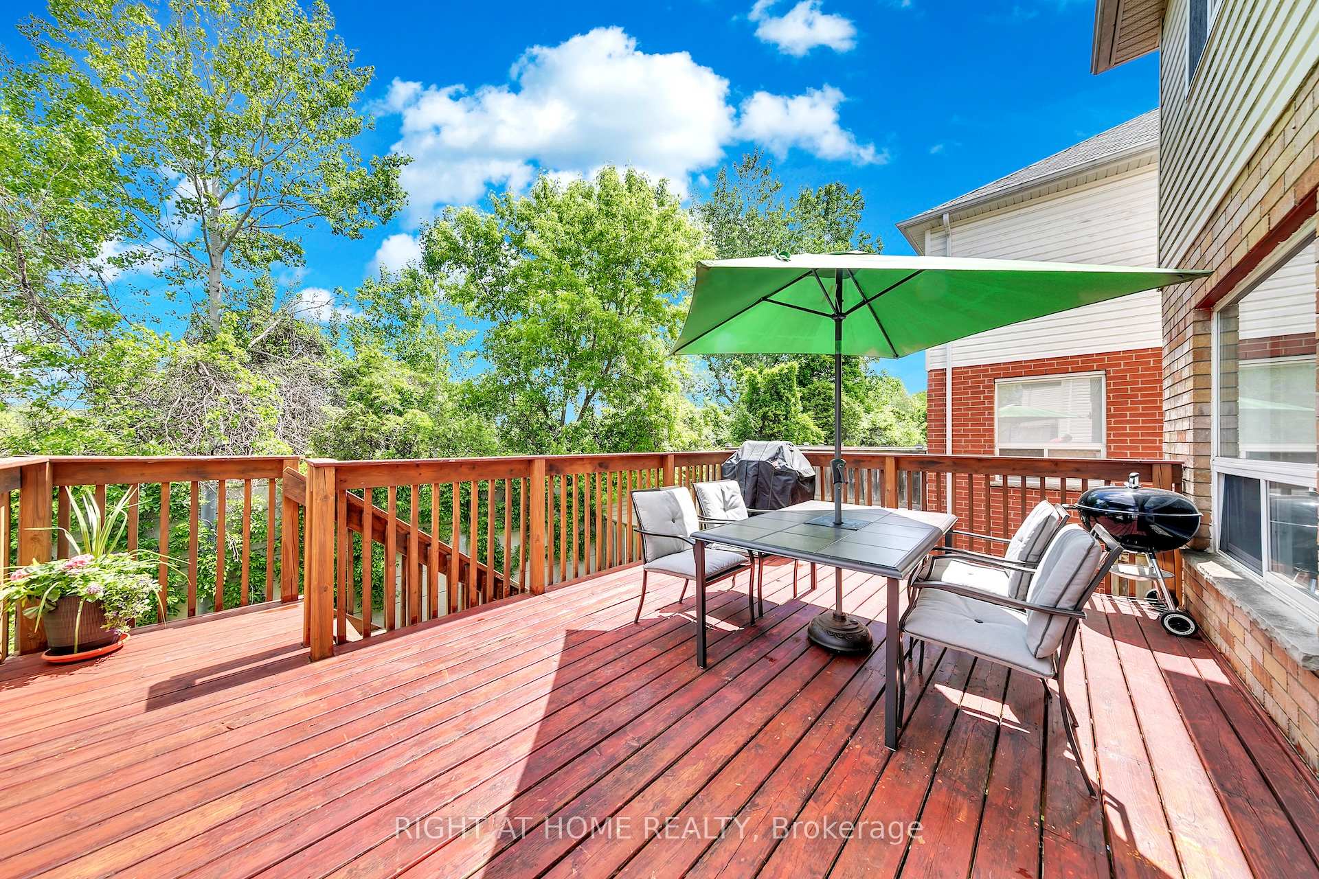 Photo 40 of 77 Milson Crescent, Guelph, Kortright Hills — HOMEH