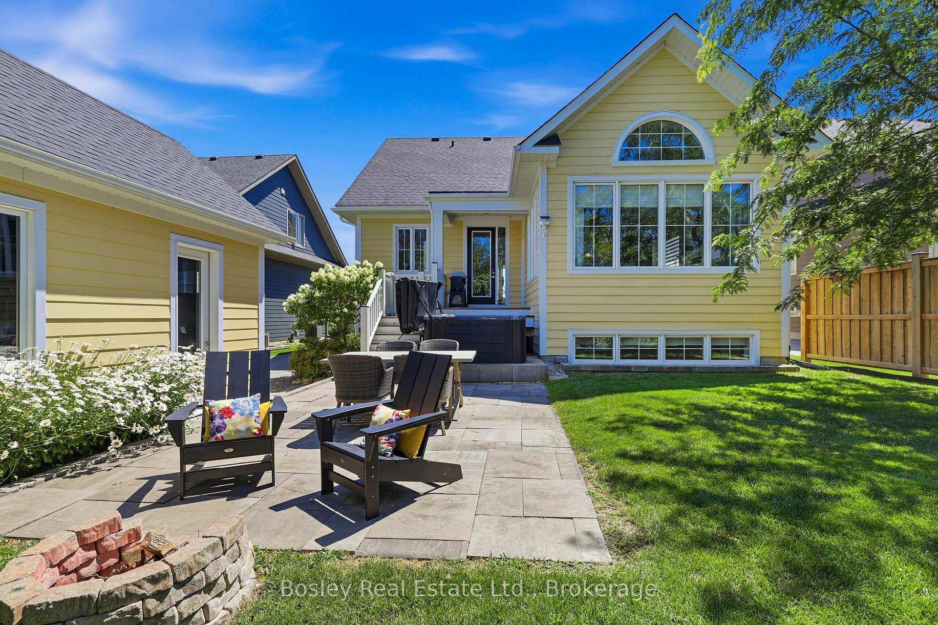 Photo 37 of 104 Snow Apple Crescent, Blue Mountains — HOMEH