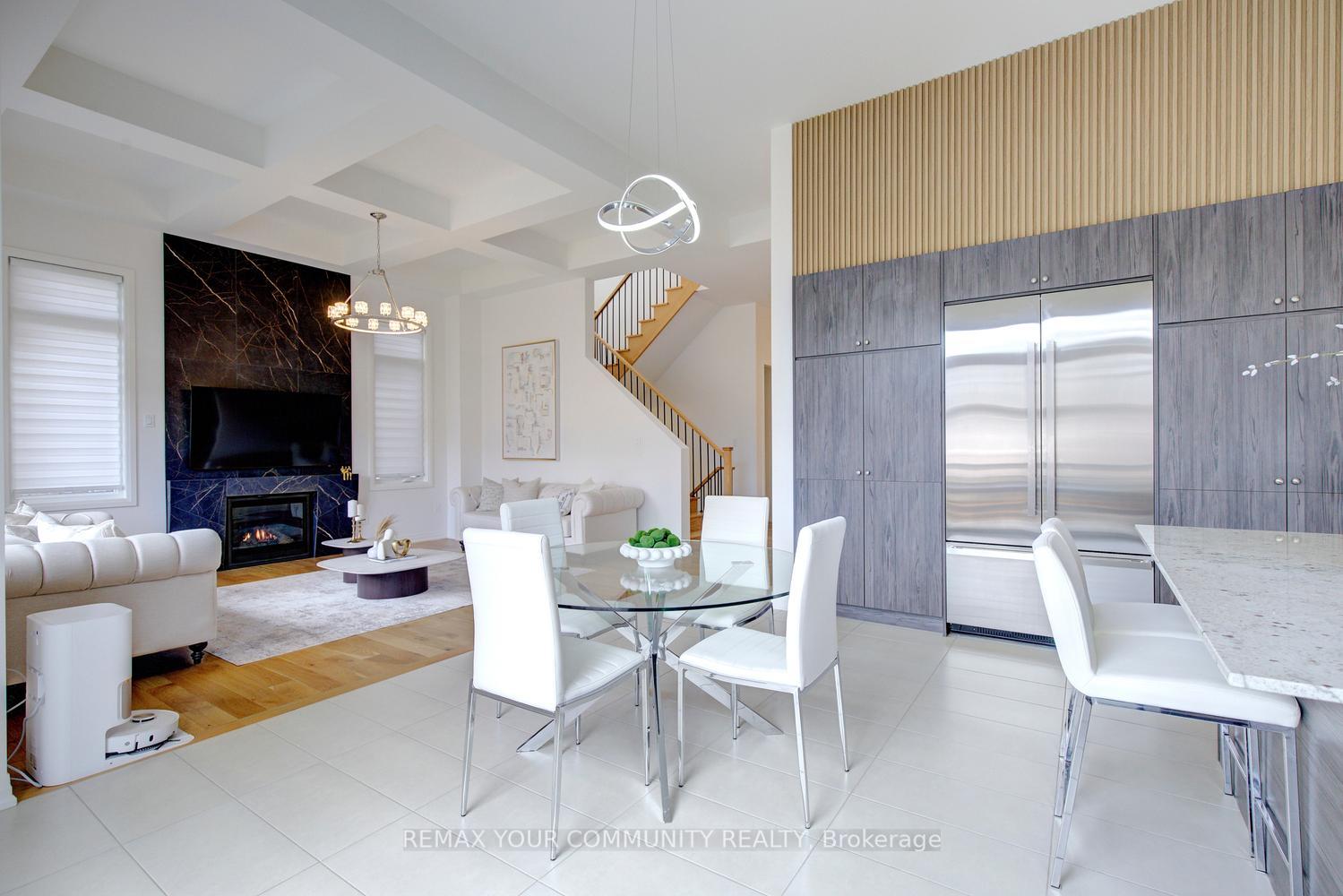 Photo 17 of 96 Bond Crescent, Richmond Hill, Oak Ridges — HOMEH