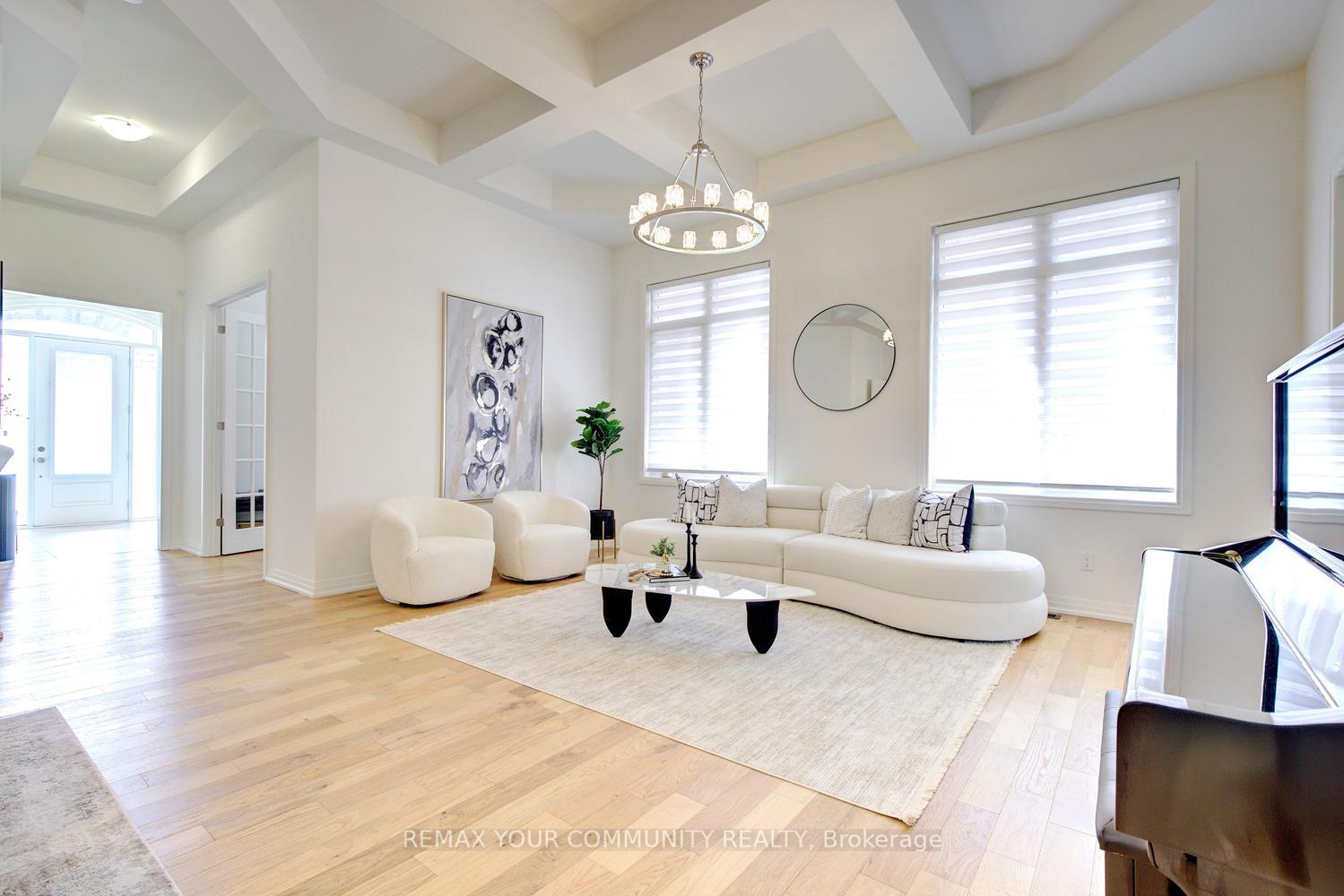 Photo 30 of 96 Bond Crescent, Richmond Hill, Oak Ridges — HOMEH