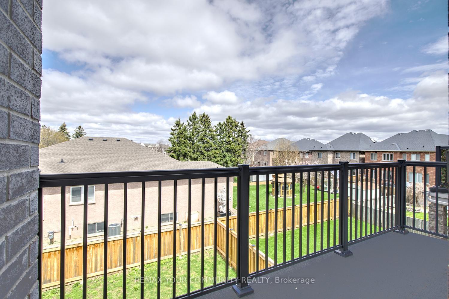 Photo 39 of 96 Bond Crescent, Richmond Hill, Oak Ridges — HOMEH