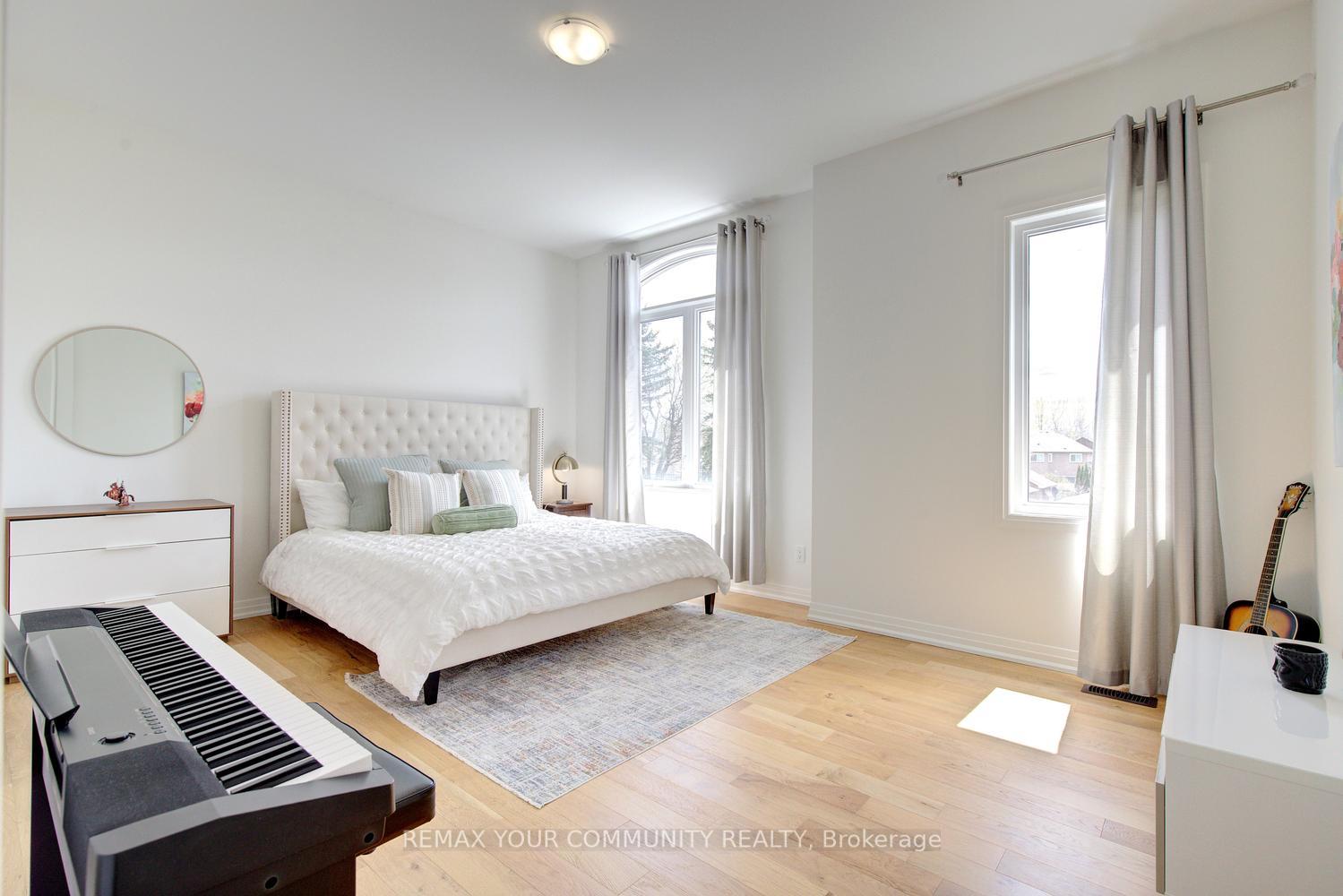 Photo 42 of 96 Bond Crescent, Richmond Hill, Oak Ridges — HOMEH