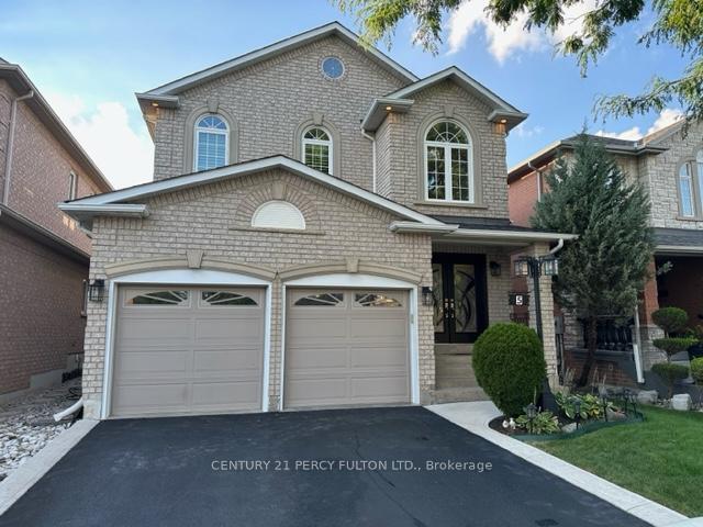 Photo 1 of 5 Hillpath Crescent, Brampton, Snelgrove — HOMEH