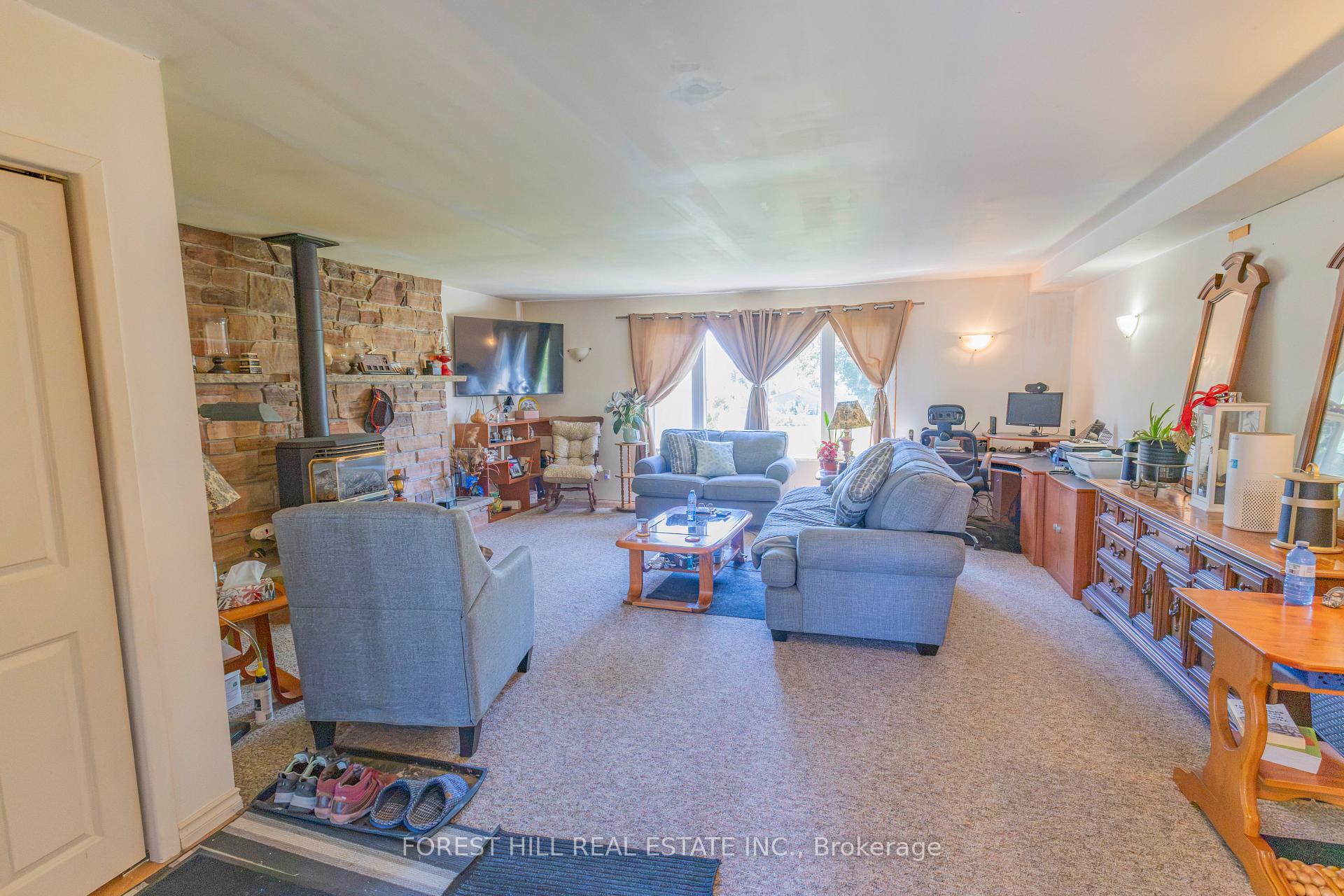 Photo 9 of 25955 Maple Beach Road, Brock, Rural Brock — HOMEH