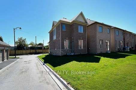 Photo 9 of 1500 Scenic Lane Drive, Pickering, Duffin Heights — HOMEH