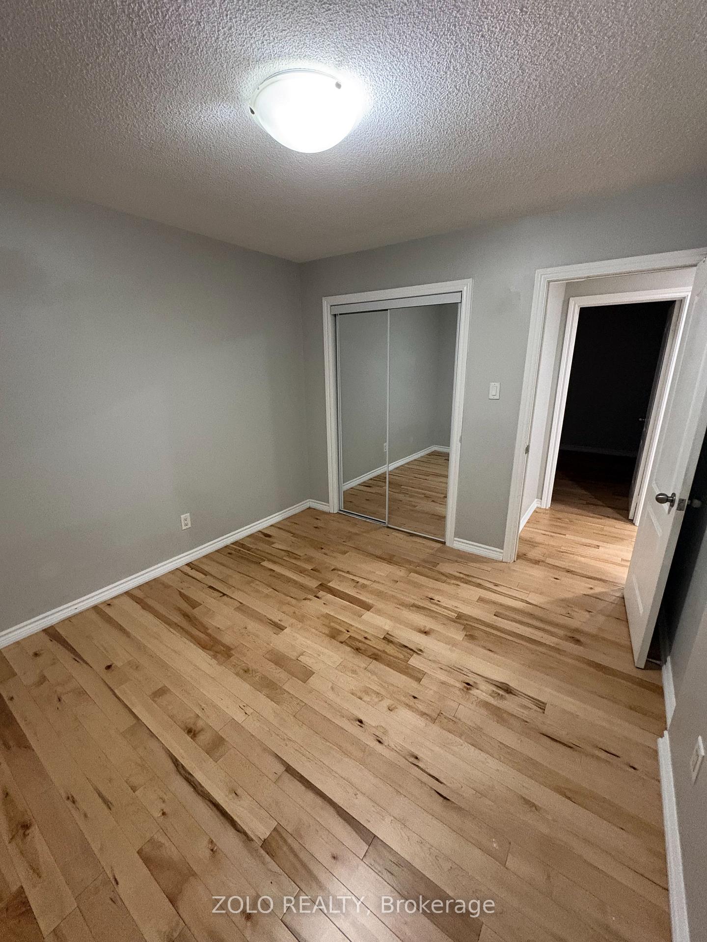 Photo 15 of 48 Echoridge Drive W, Brampton, Fletcher's Meadow — HOMEH