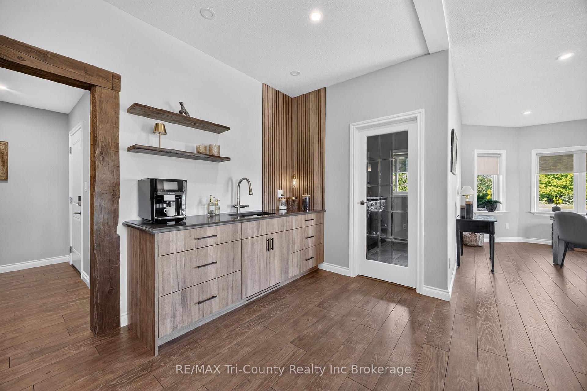 Photo 8 of 55468 Best Line, Bayham, Rural Bayham — HOMEH