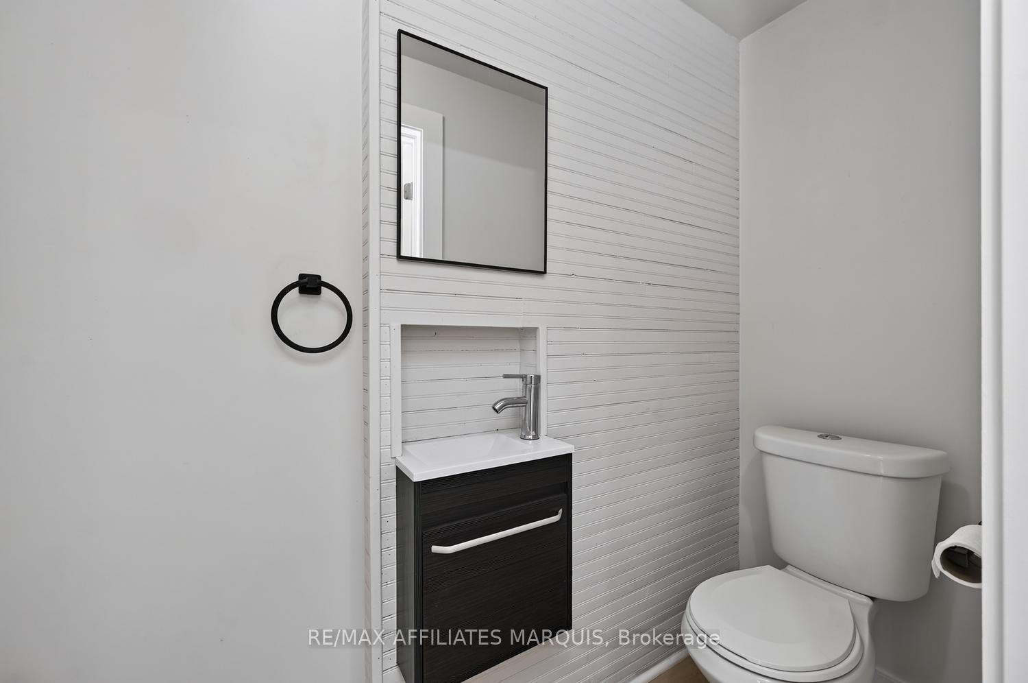 Photo 20 of 88 Brockville Street, Smiths Falls, Smiths Falls — HOMEH