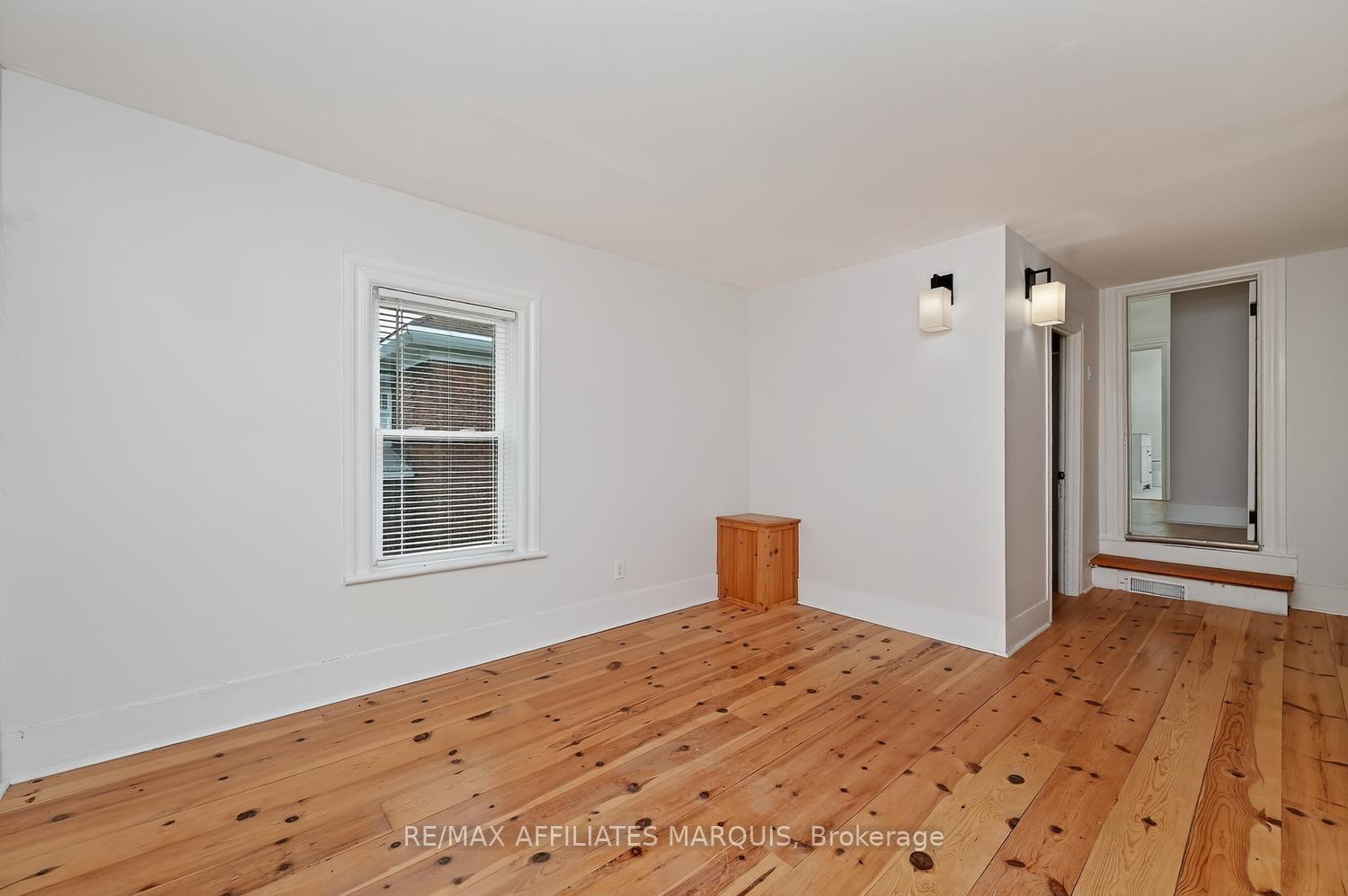 Photo 37 of 88 Brockville Street, Smiths Falls, Smiths Falls — HOMEH