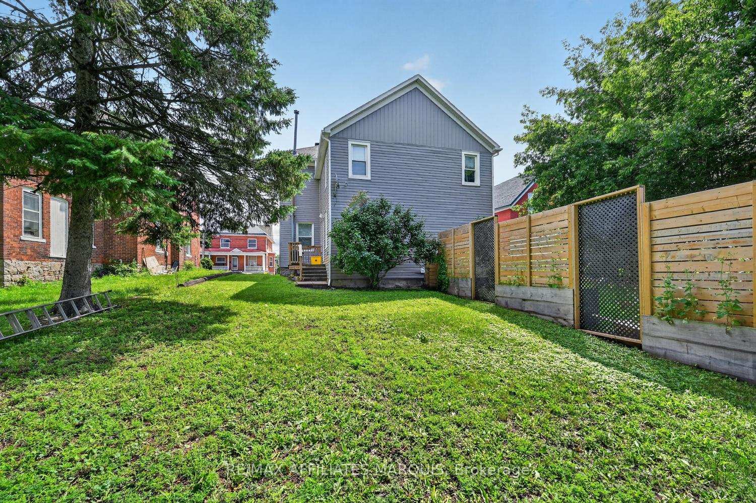 Photo 45 of 88 Brockville Street, Smiths Falls, Smiths Falls — HOMEH