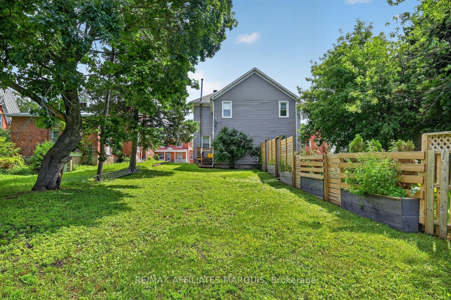 Photo 47 of 88 Brockville Street, Smiths Falls, Smiths Falls — HOMEH