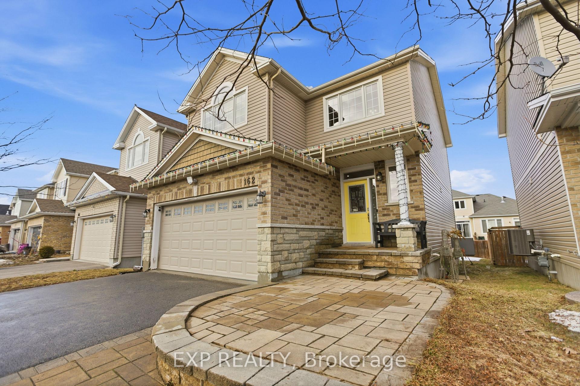 Photo 3 of 162 Bert Hall Street, Arnprior, Arnprior — HOMEH