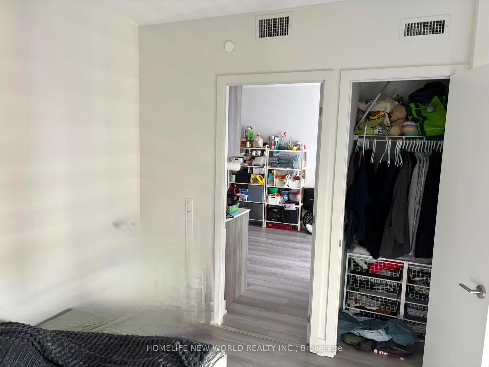 Photo 9 of Unit 2406, 8 Cumberland Street, Toronto, The Annex — HOMEH