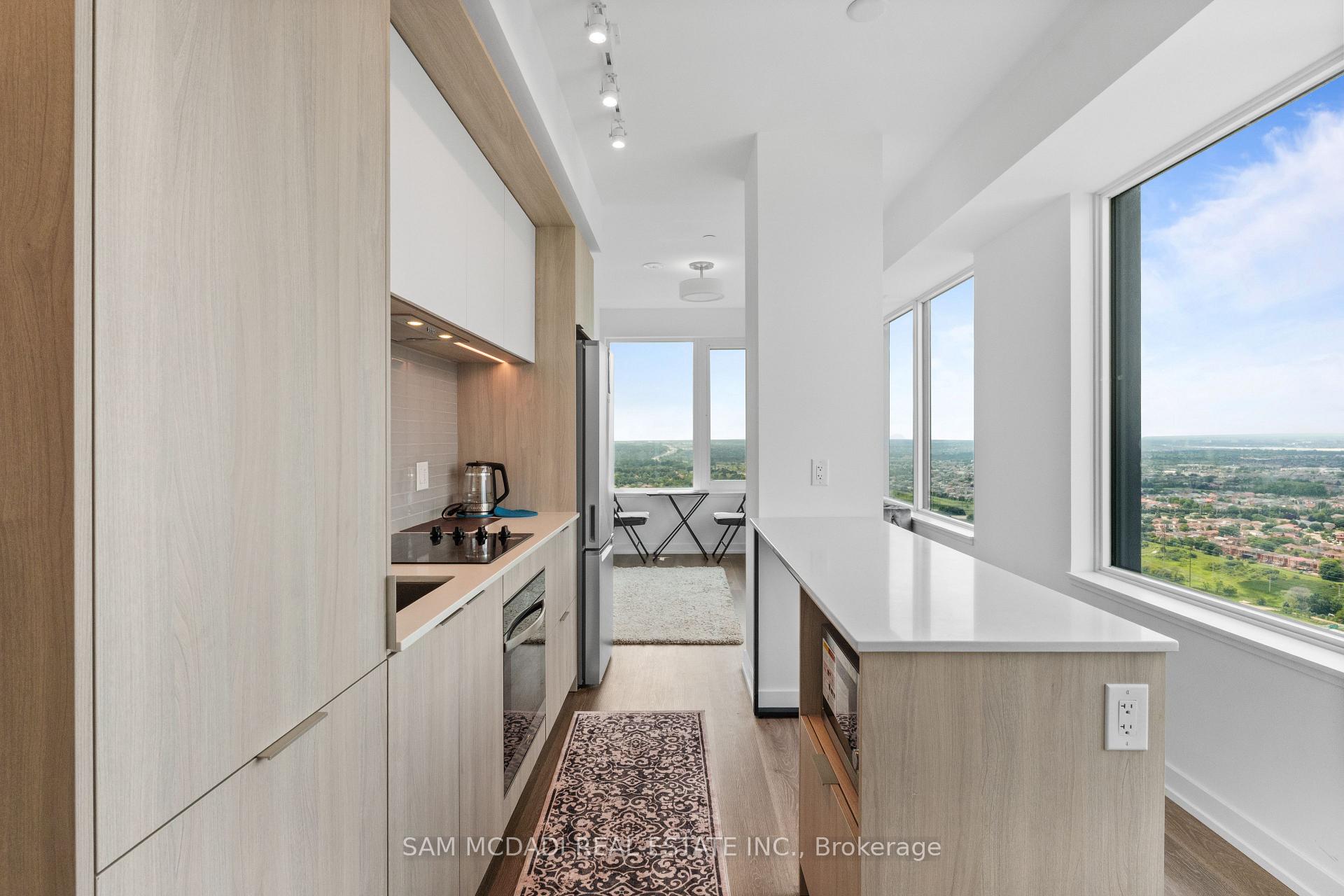 Photo 7 of Unit 3810, 395 Square One Drive, Mississauga, City Centre — HOMEH