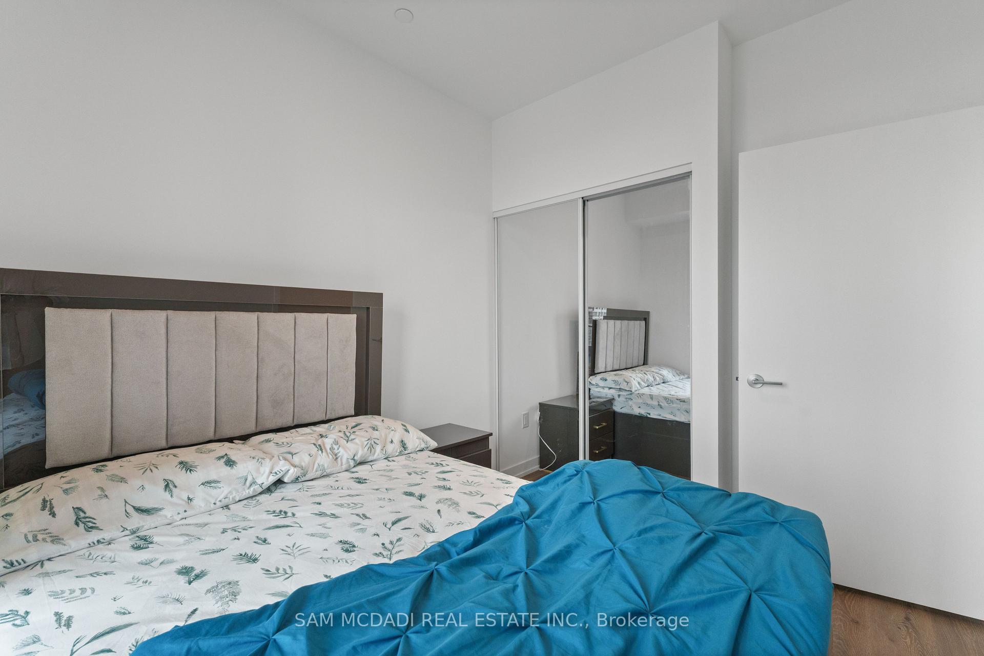 Photo 13 of Unit 3810, 395 Square One Drive, Mississauga, City Centre — HOMEH