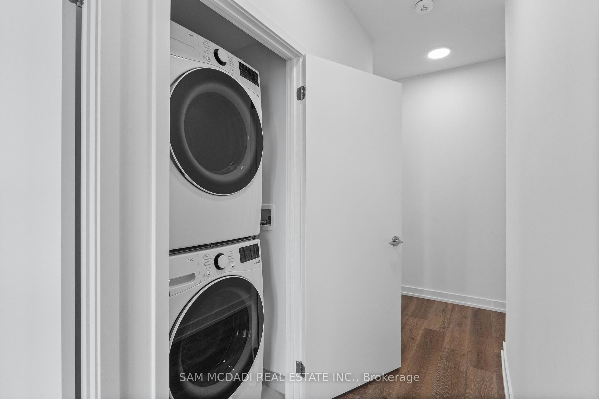Photo 20 of Unit 3810, 395 Square One Drive, Mississauga, City Centre — HOMEH
