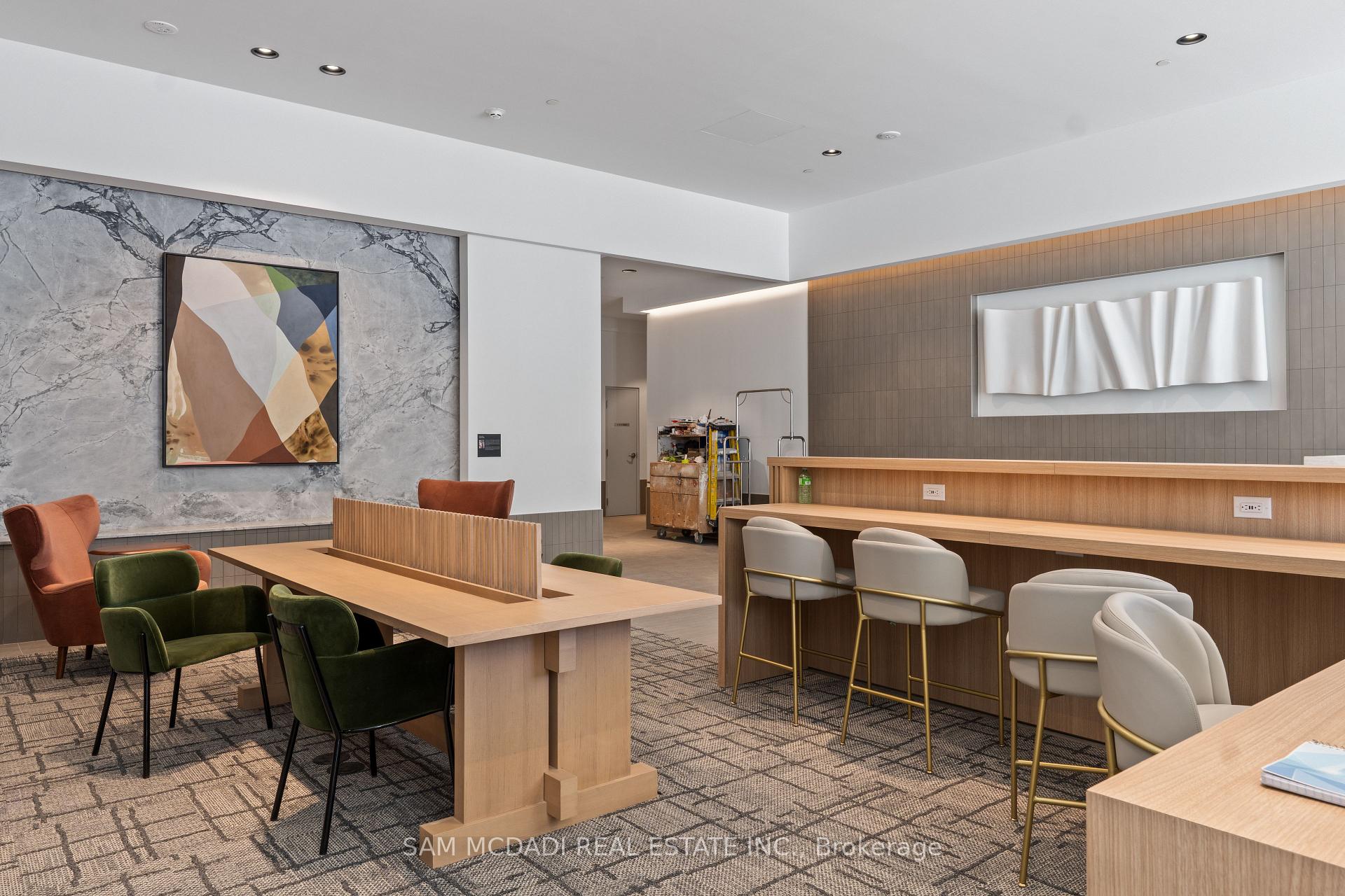Photo 23 of Unit 3810, 395 Square One Drive, Mississauga, City Centre — HOMEH