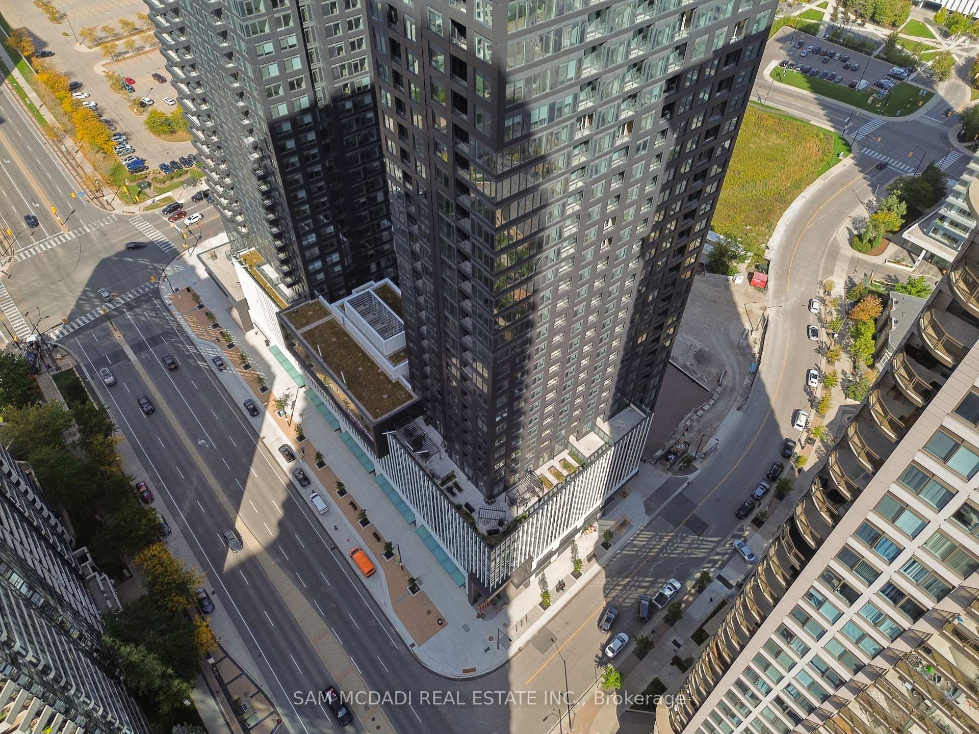 Photo 31 of Unit 3810, 395 Square One Drive, Mississauga, City Centre — HOMEH