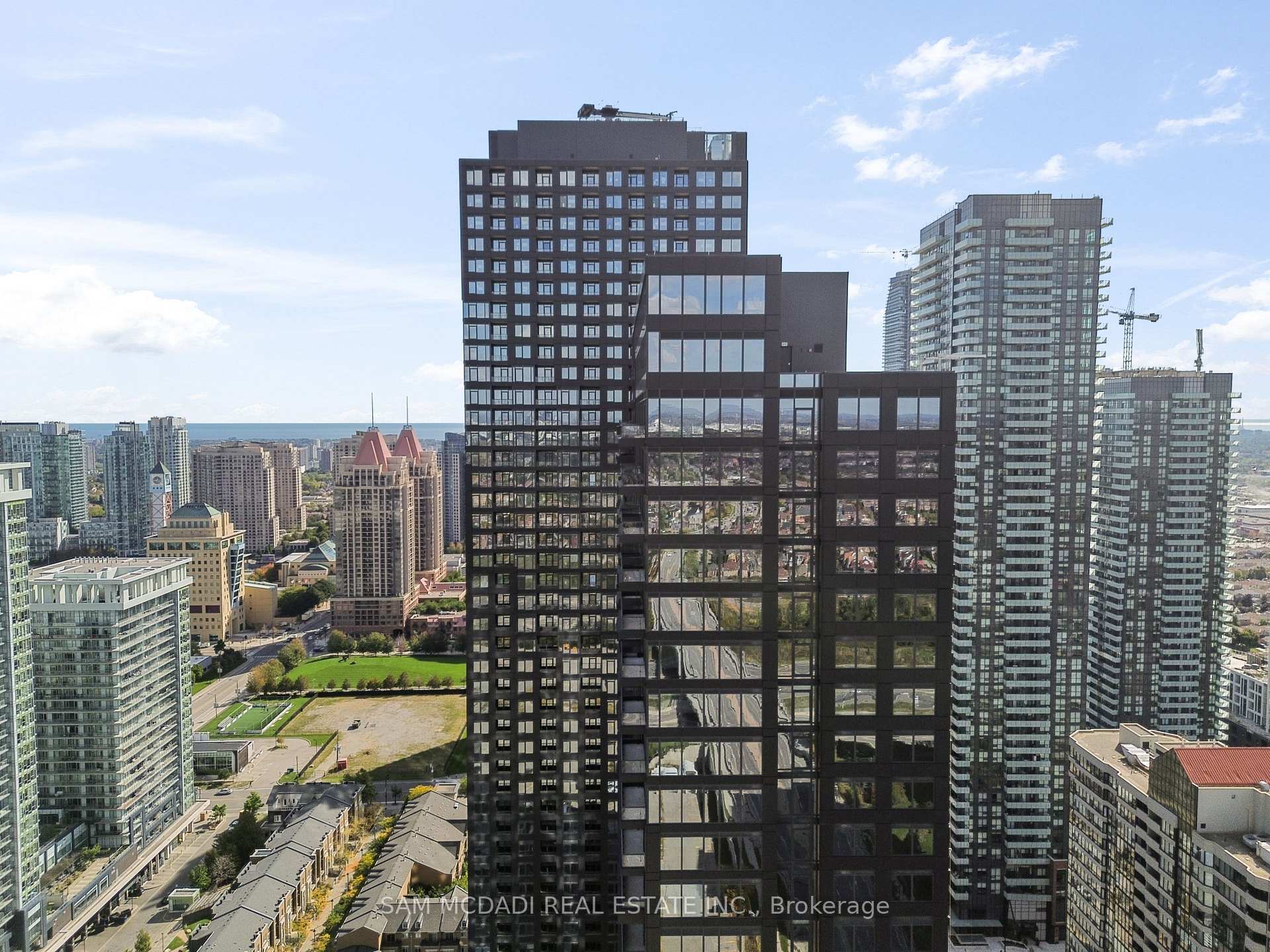 Photo 32 of Unit 3810, 395 Square One Drive, Mississauga, City Centre — HOMEH