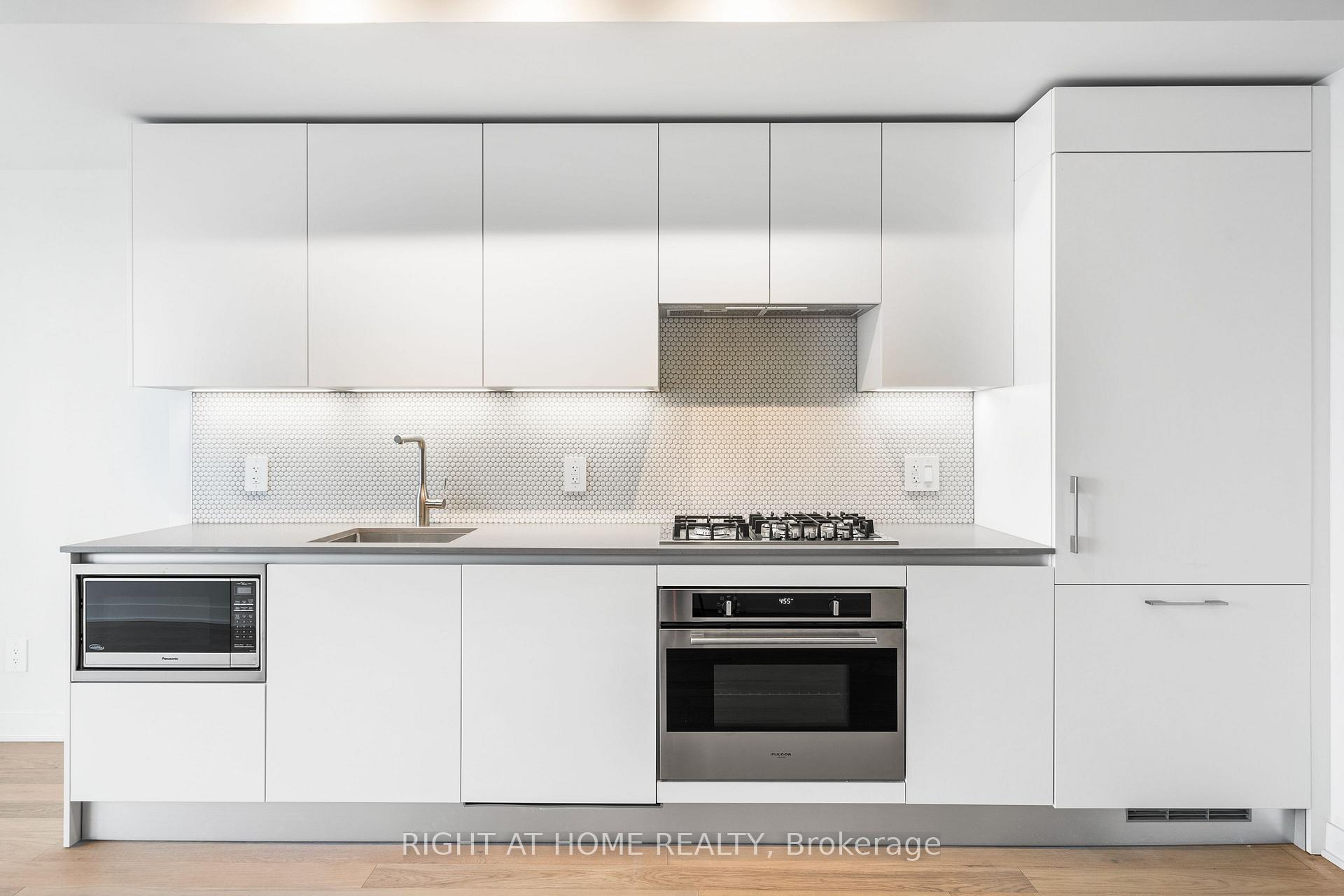 Photo 8 of Unit 520, 2720 Dundas Street, Toronto, Junction Area — HOMEH