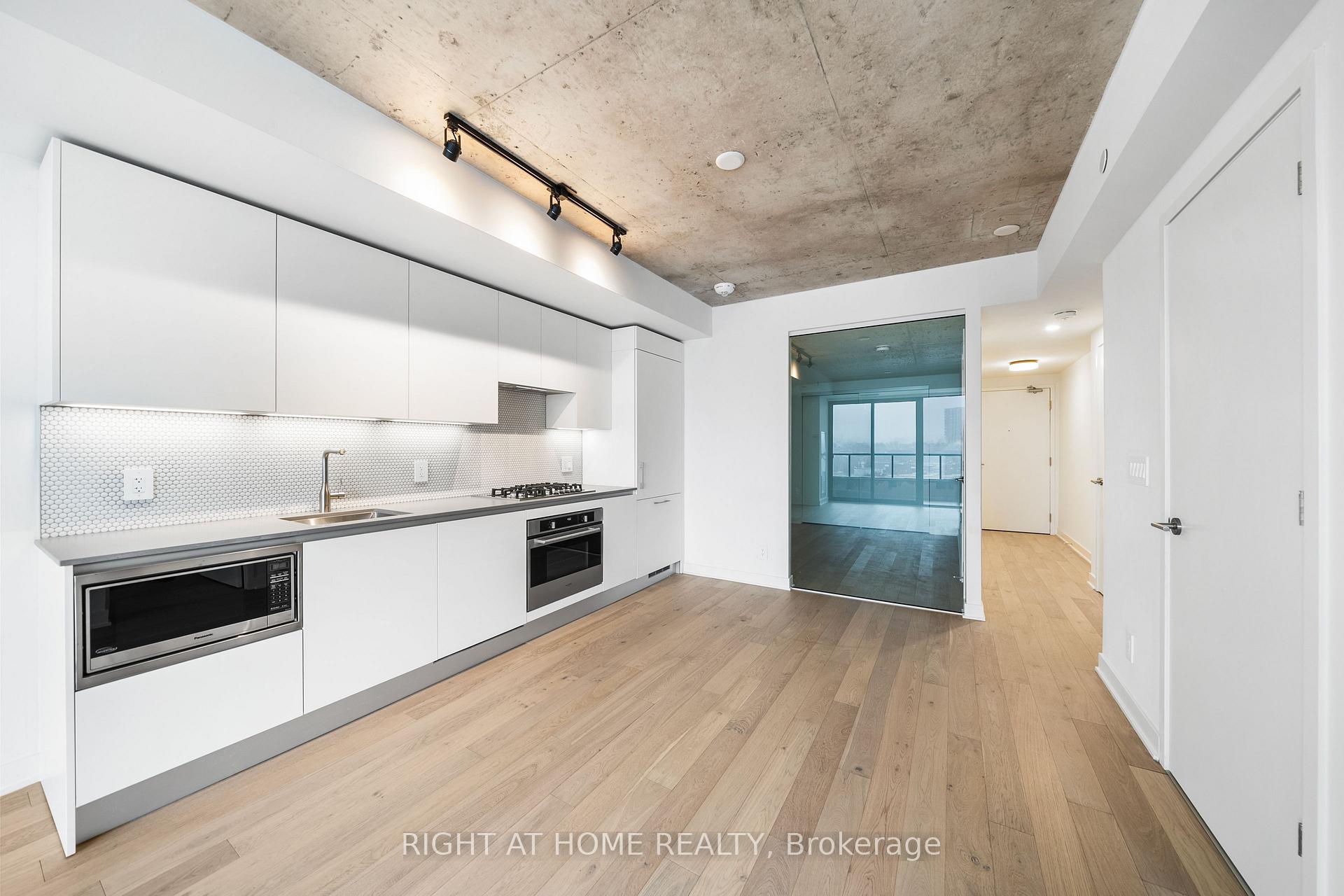 Photo 14 of Unit 520, 2720 Dundas Street, Toronto, Junction Area — HOMEH