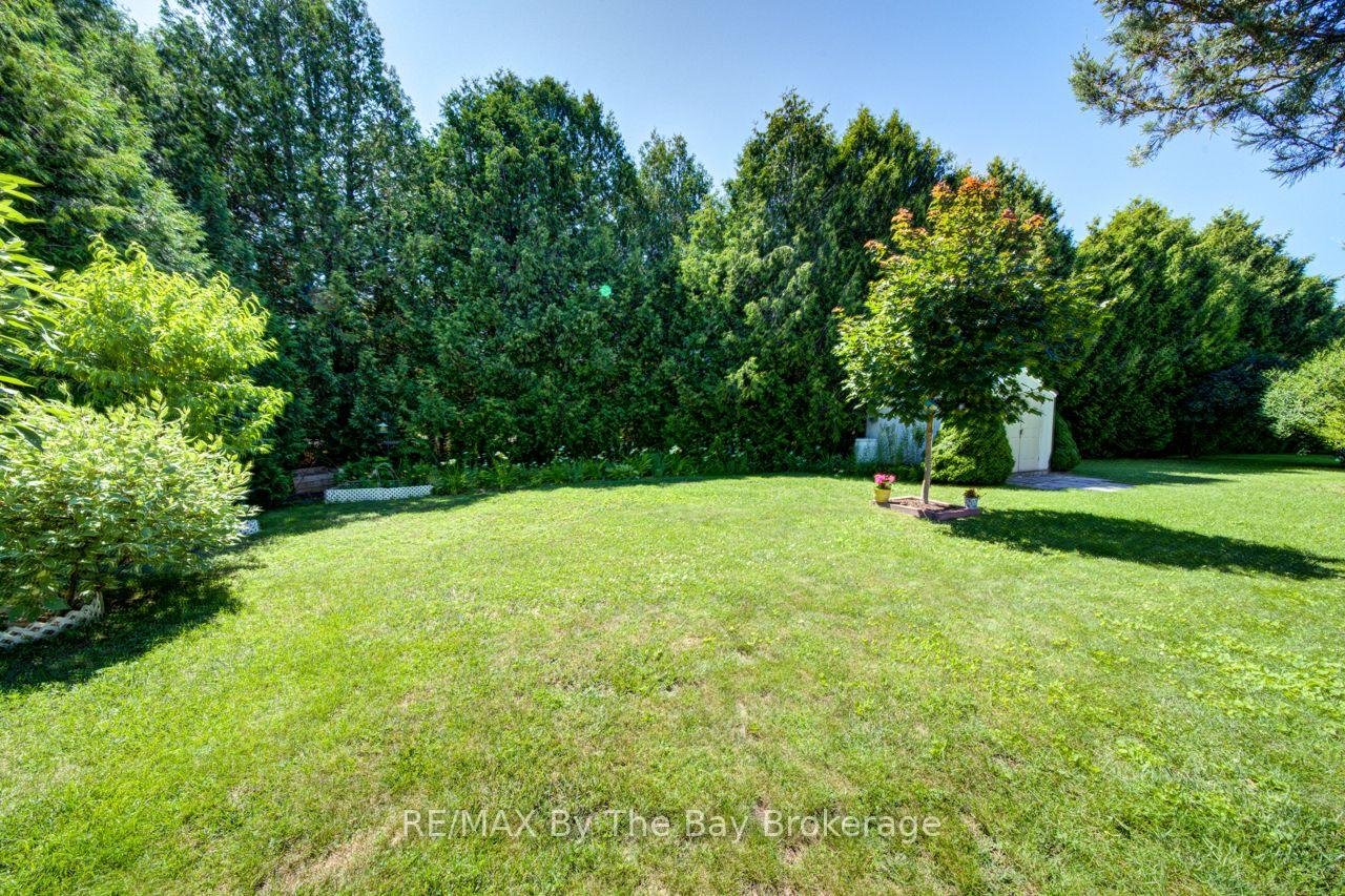 Photo 38 of 6 Illinois Crescent, Wasaga Beach — HOMEH
