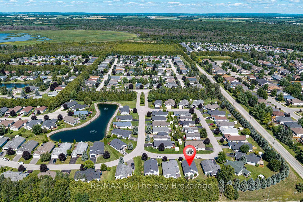 Photo 49 of 6 Illinois Crescent, Wasaga Beach — HOMEH