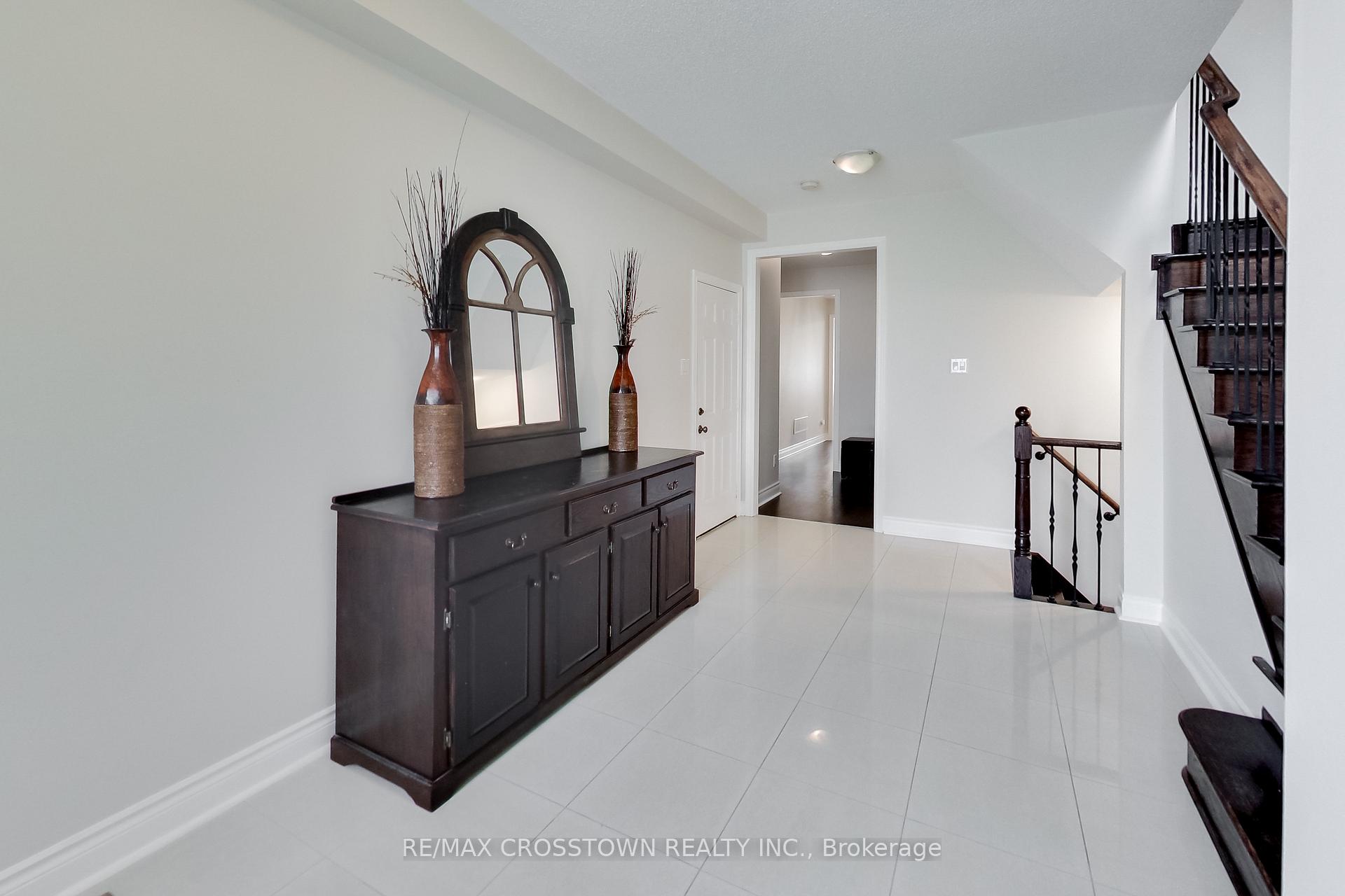 Photo 5 of 23 Boyces Creek Court, Caledon, Caledon East — HOMEH