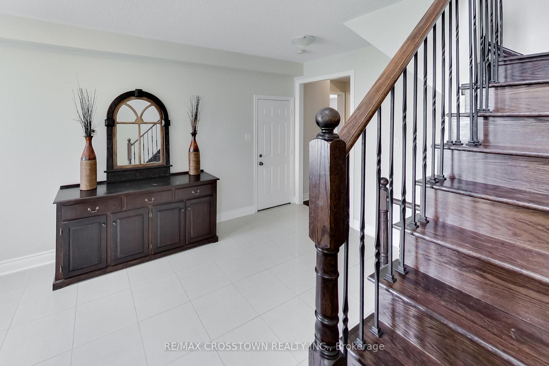Photo 15 of 23 Boyces Creek Court, Caledon, Caledon East — HOMEH