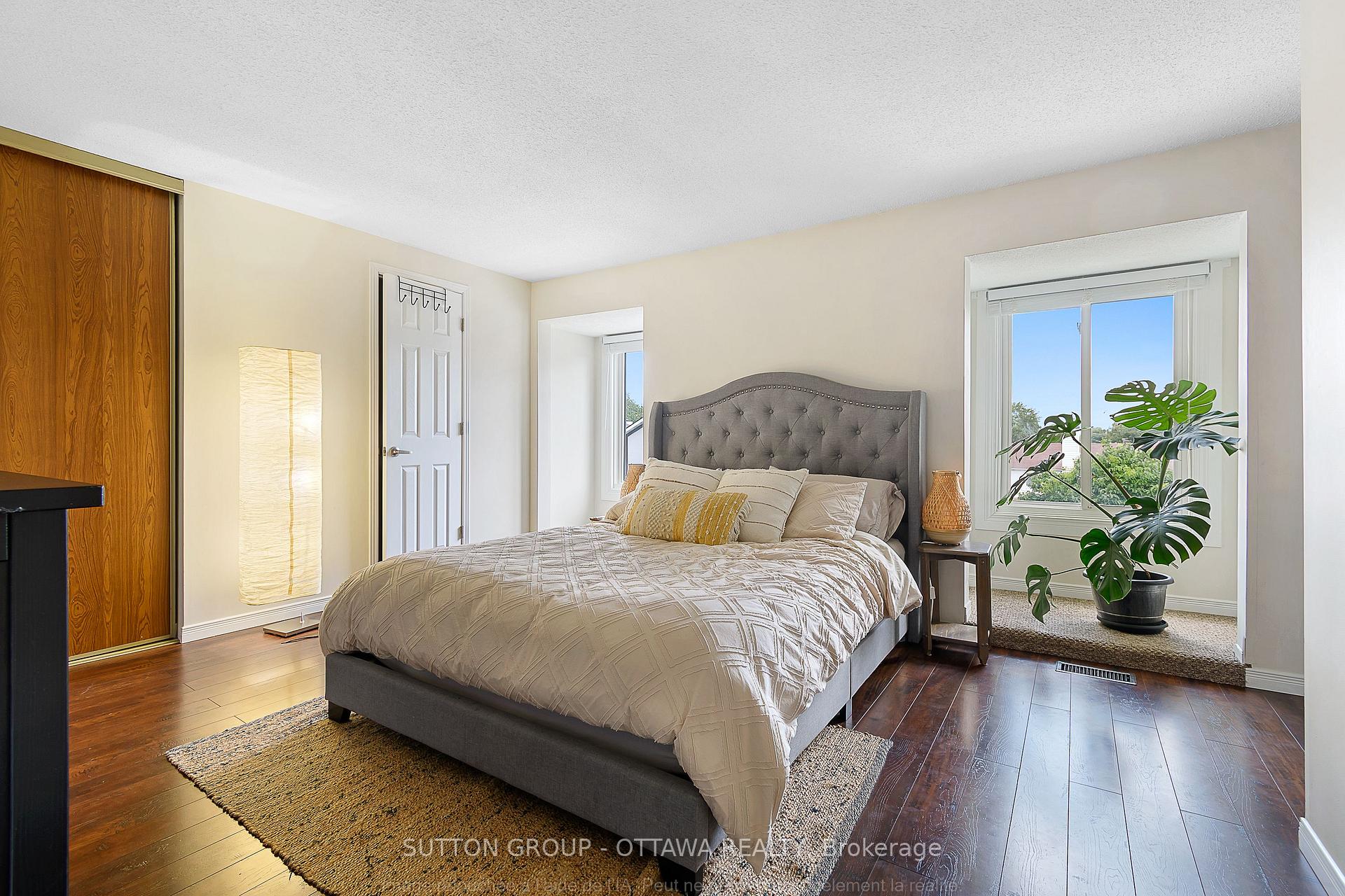 Photo 8 of Unit 39, 1803 Axminster Court, Ottawa, Convent Glen South — HOMEH