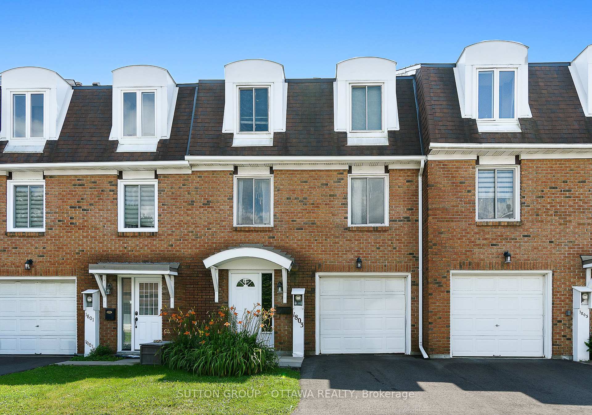 Photo 20 of Unit 39, 1803 Axminster Court, Ottawa, Convent Glen South — HOMEH