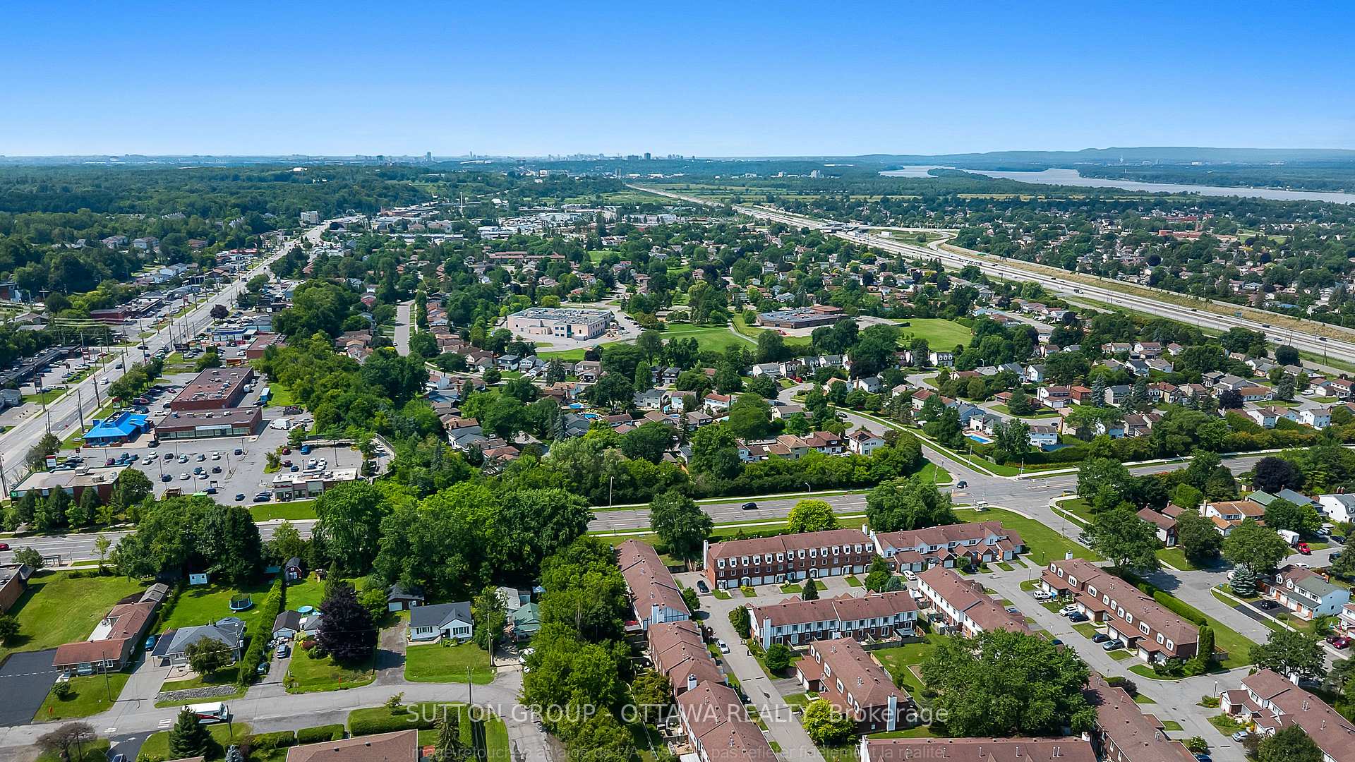 Photo 31 of Unit 39, 1803 Axminster Court, Ottawa, Convent Glen South — HOMEH