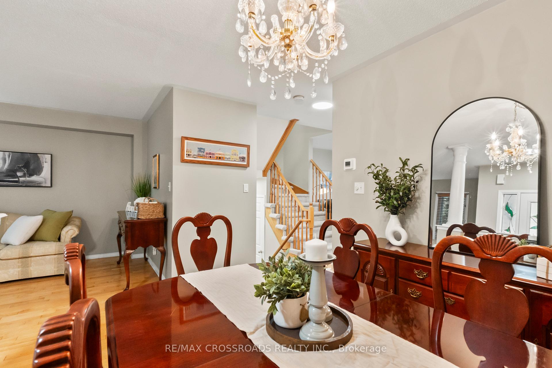 Photo 11 of 67 Regatta Crescent, Whitby, Port Whitby — HOMEH