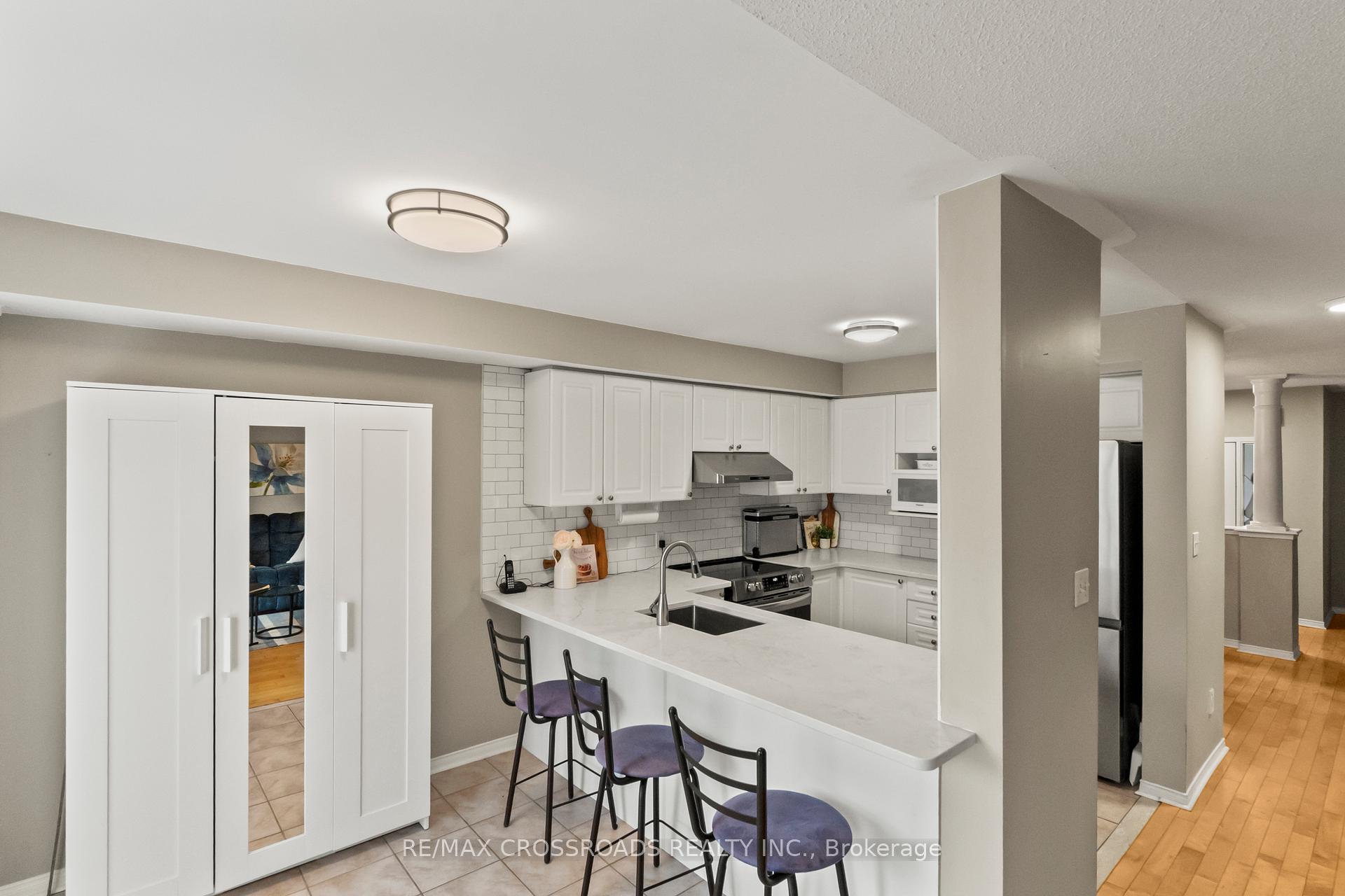 Photo 14 of 67 Regatta Crescent, Whitby, Port Whitby — HOMEH