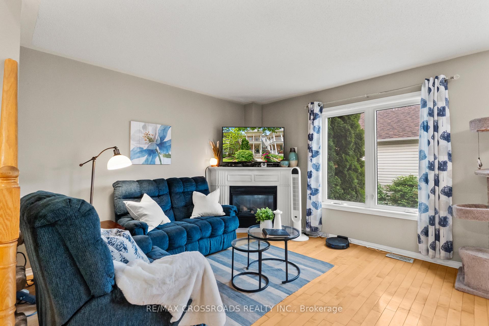 Photo 15 of 67 Regatta Crescent, Whitby, Port Whitby — HOMEH