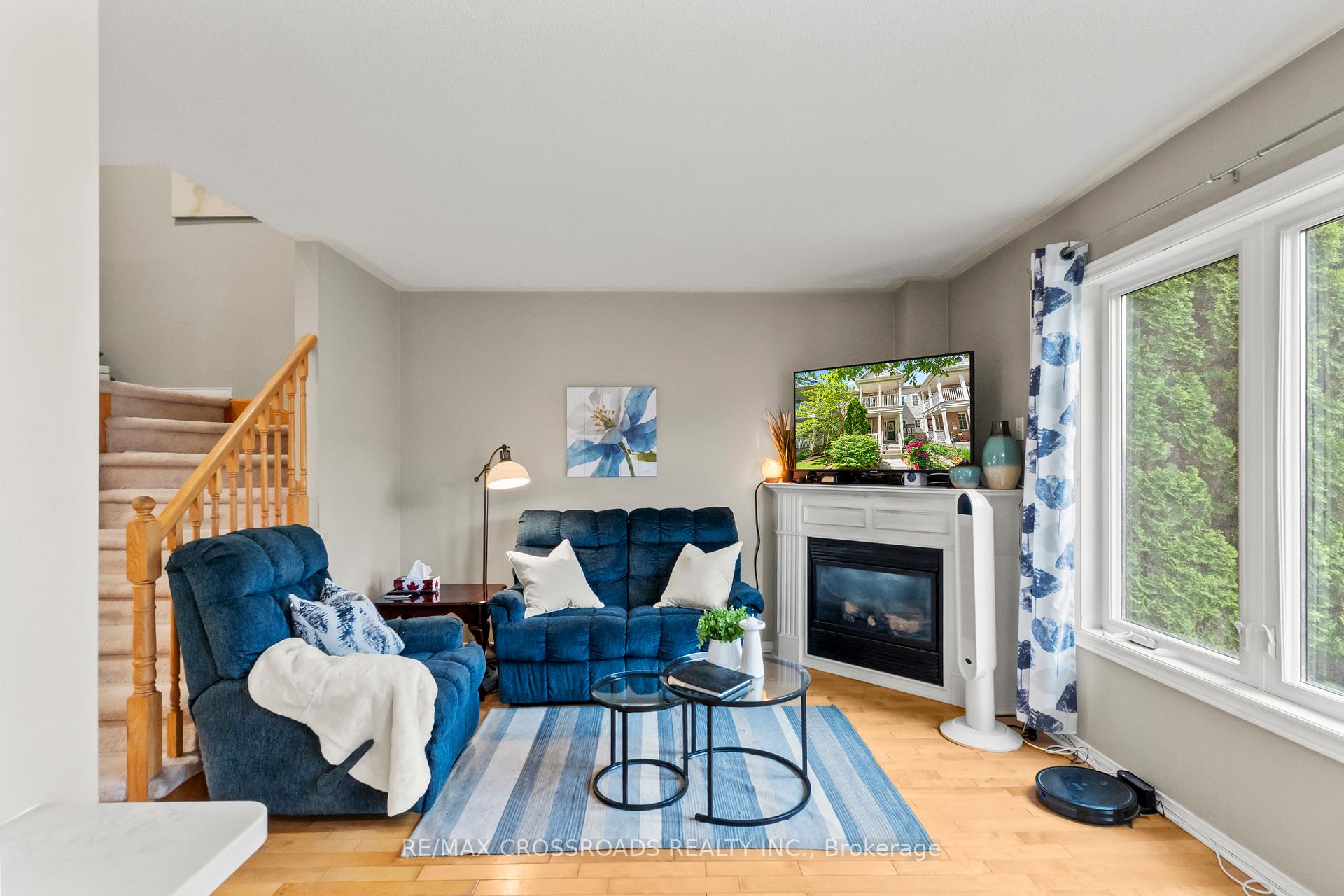 Photo 16 of 67 Regatta Crescent, Whitby, Port Whitby — HOMEH
