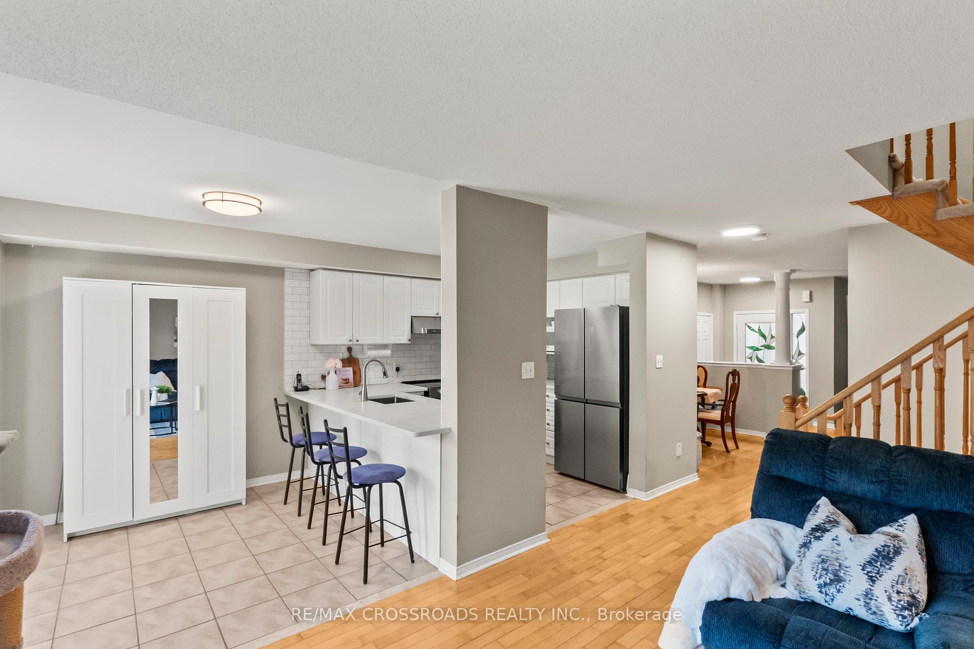 Photo 18 of 67 Regatta Crescent, Whitby, Port Whitby — HOMEH