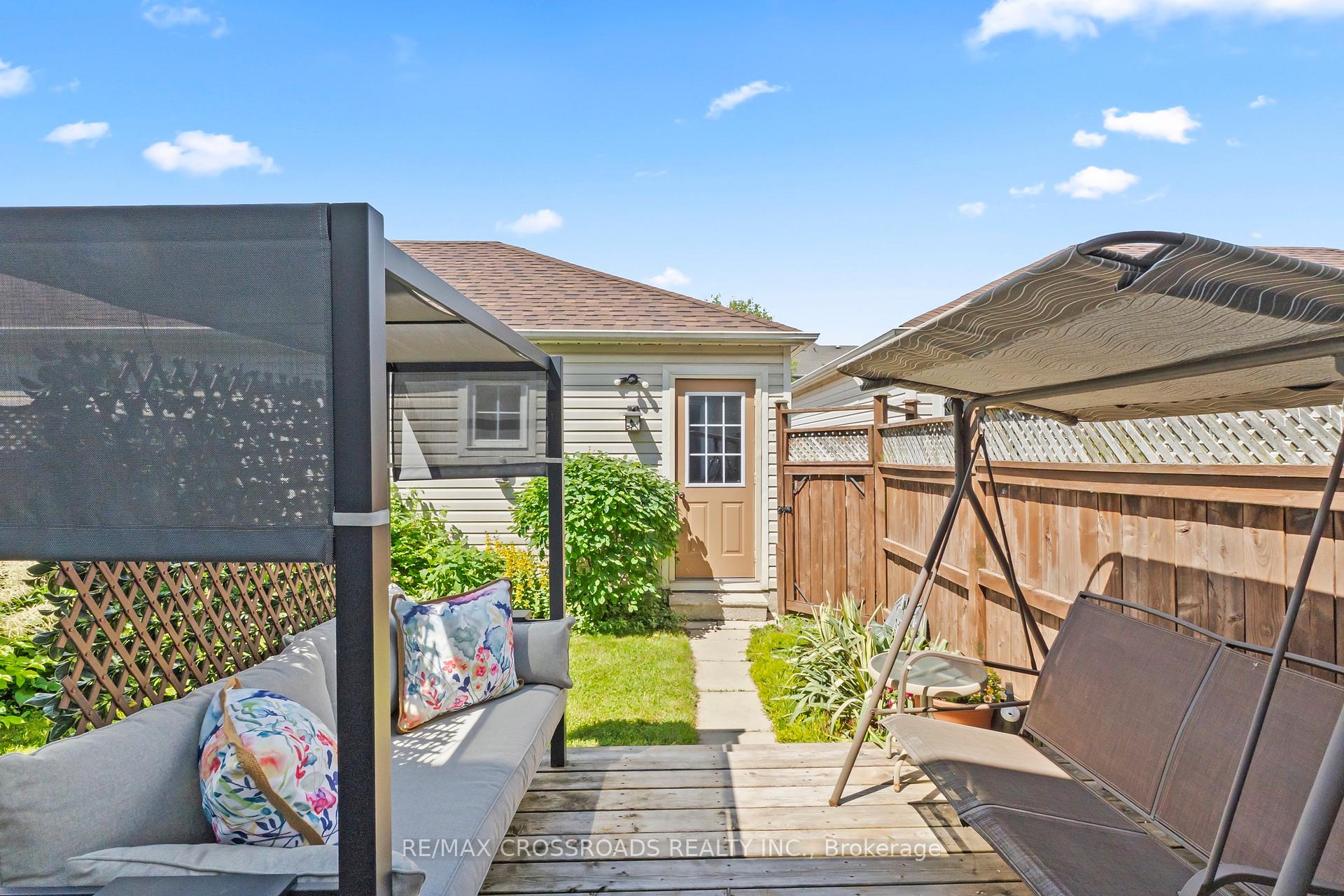 Photo 34 of 67 Regatta Crescent, Whitby, Port Whitby — HOMEH