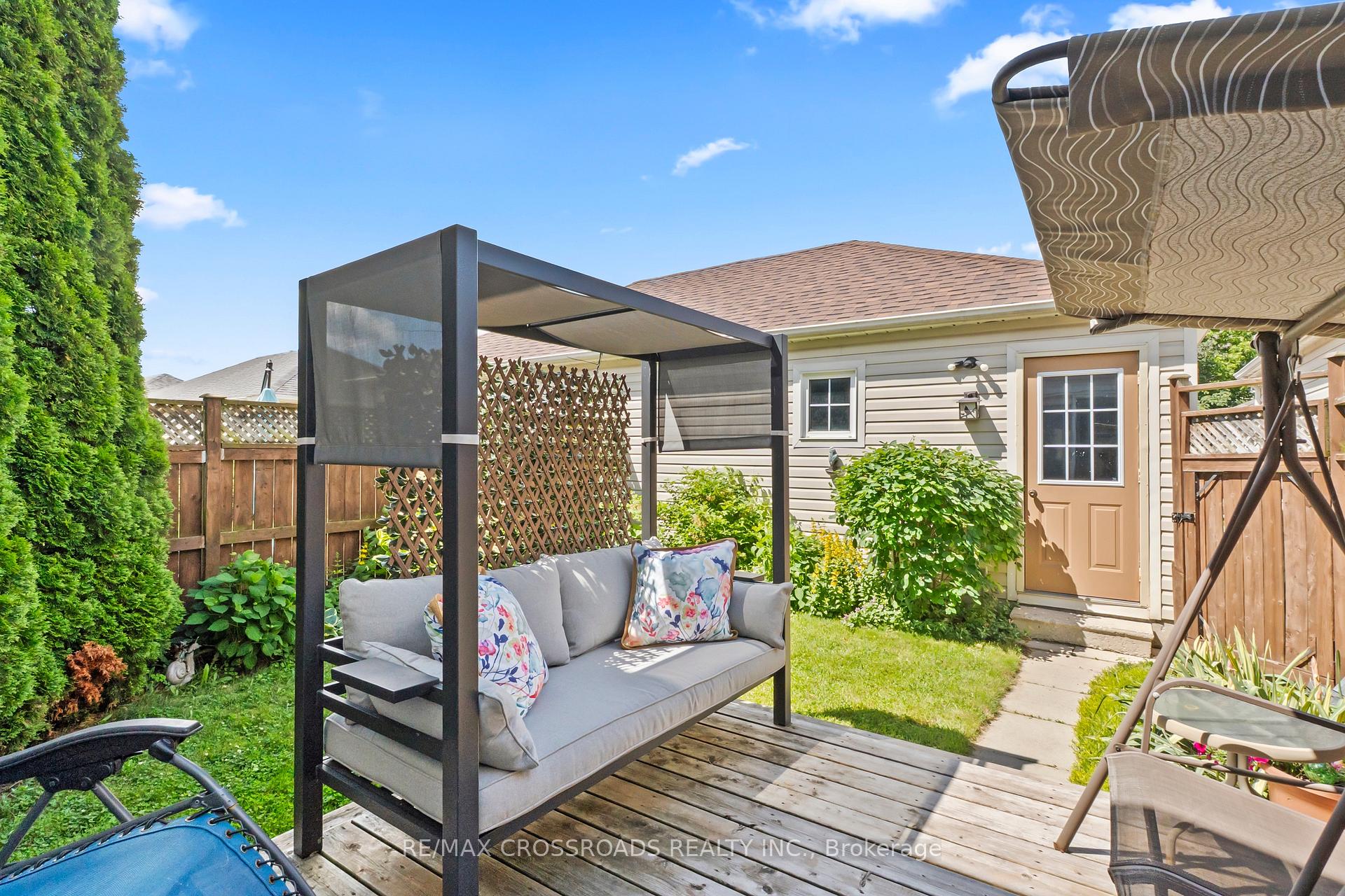 Photo 35 of 67 Regatta Crescent, Whitby, Port Whitby — HOMEH