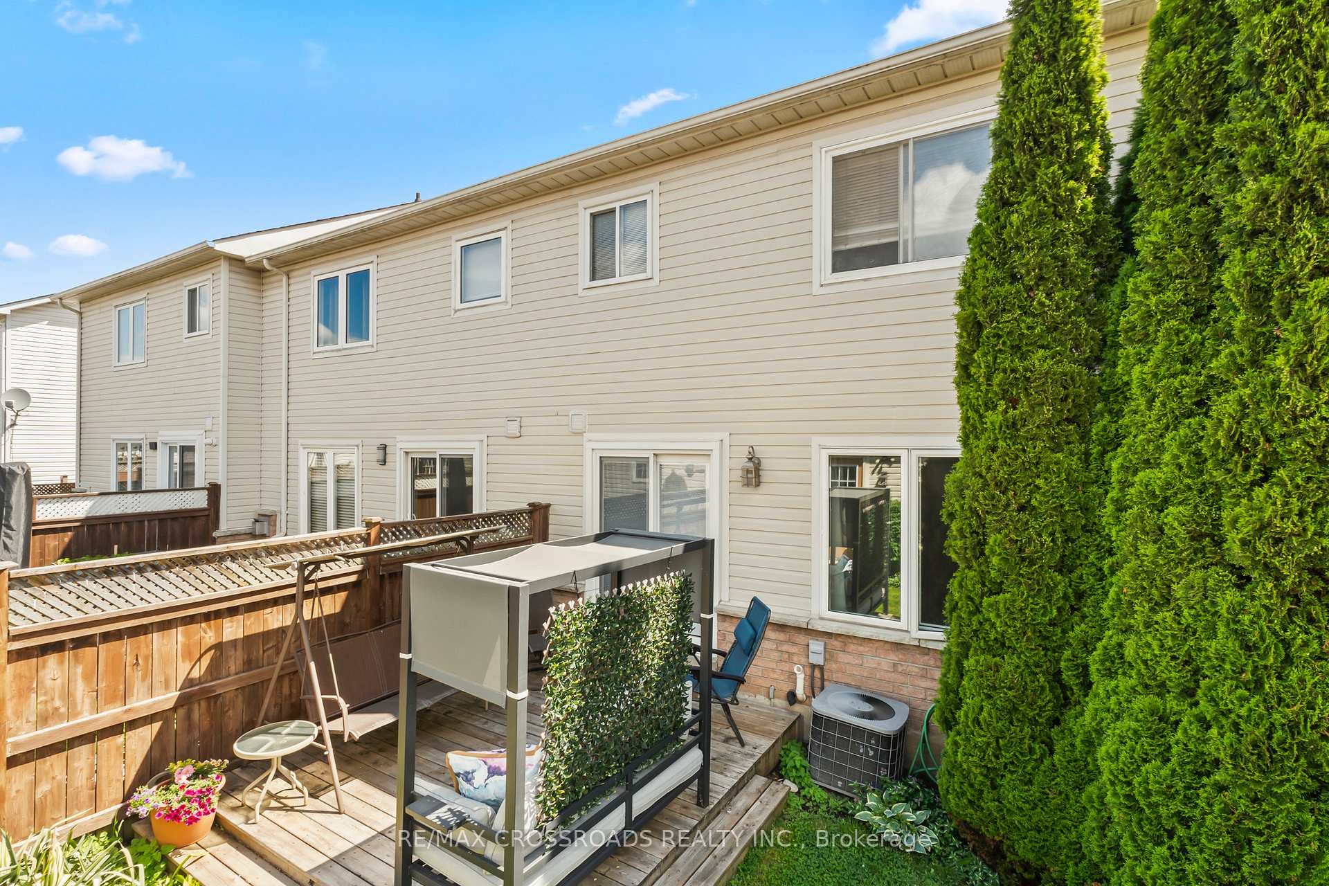 Photo 37 of 67 Regatta Crescent, Whitby, Port Whitby — HOMEH