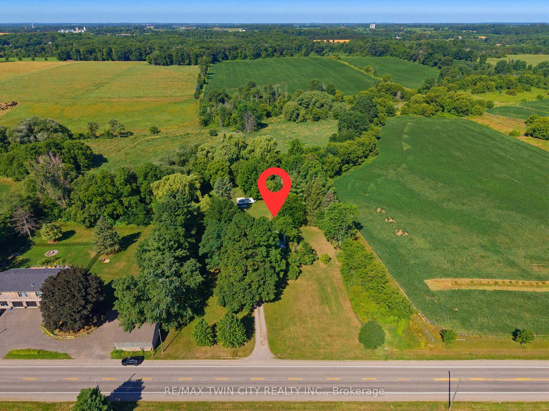 Photo 5 of 321 Pinehurst Road, Brant, Paris — HOMEH