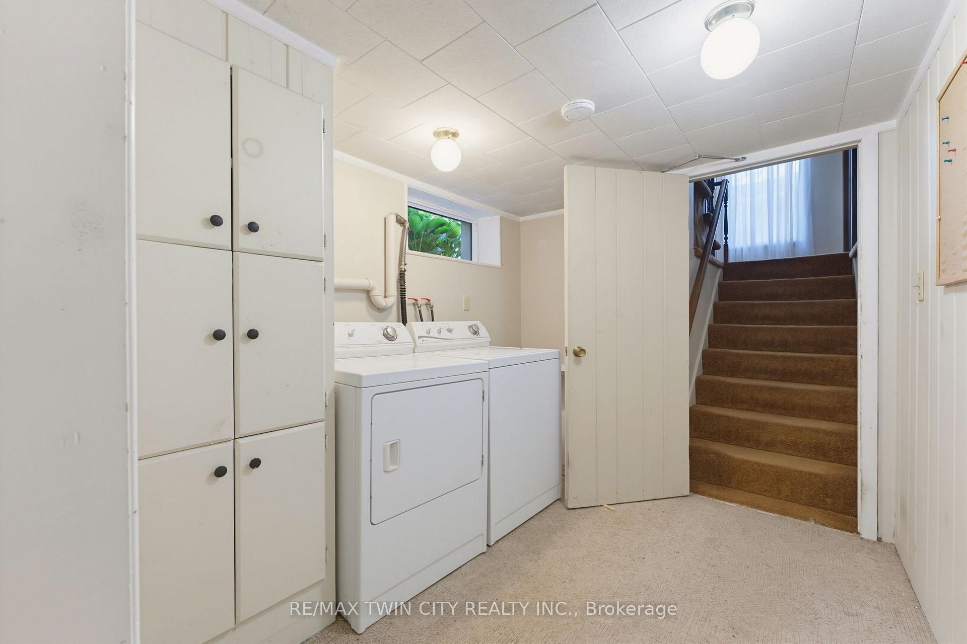 Photo 26 of 321 Pinehurst Road, Brant, Paris — HOMEH