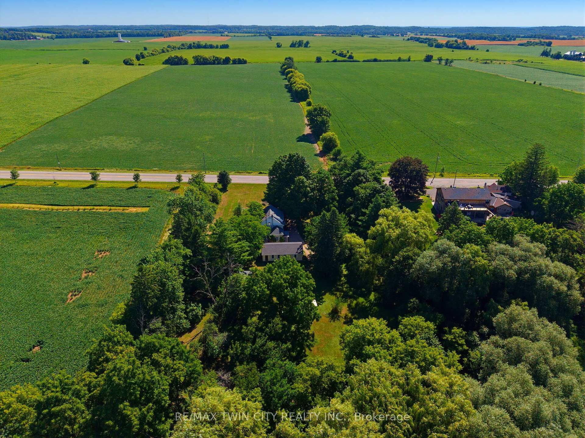 Photo 38 of 321 Pinehurst Road, Brant, Paris — HOMEH