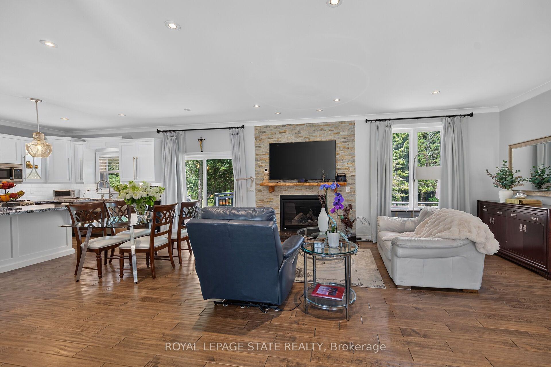 Photo 6 of 741 South Coast Drive, Haldimand, Nanticoke — HOMEH