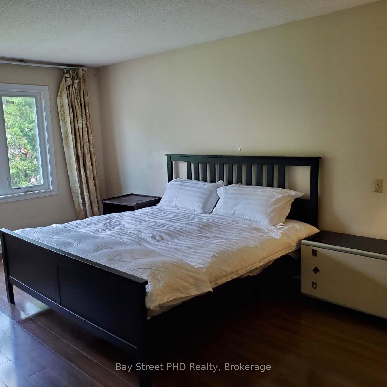 Photo 1 of Unit Upper B, 3362 Cider Mill Place, Mississauga, Erin Mills — HOMEH