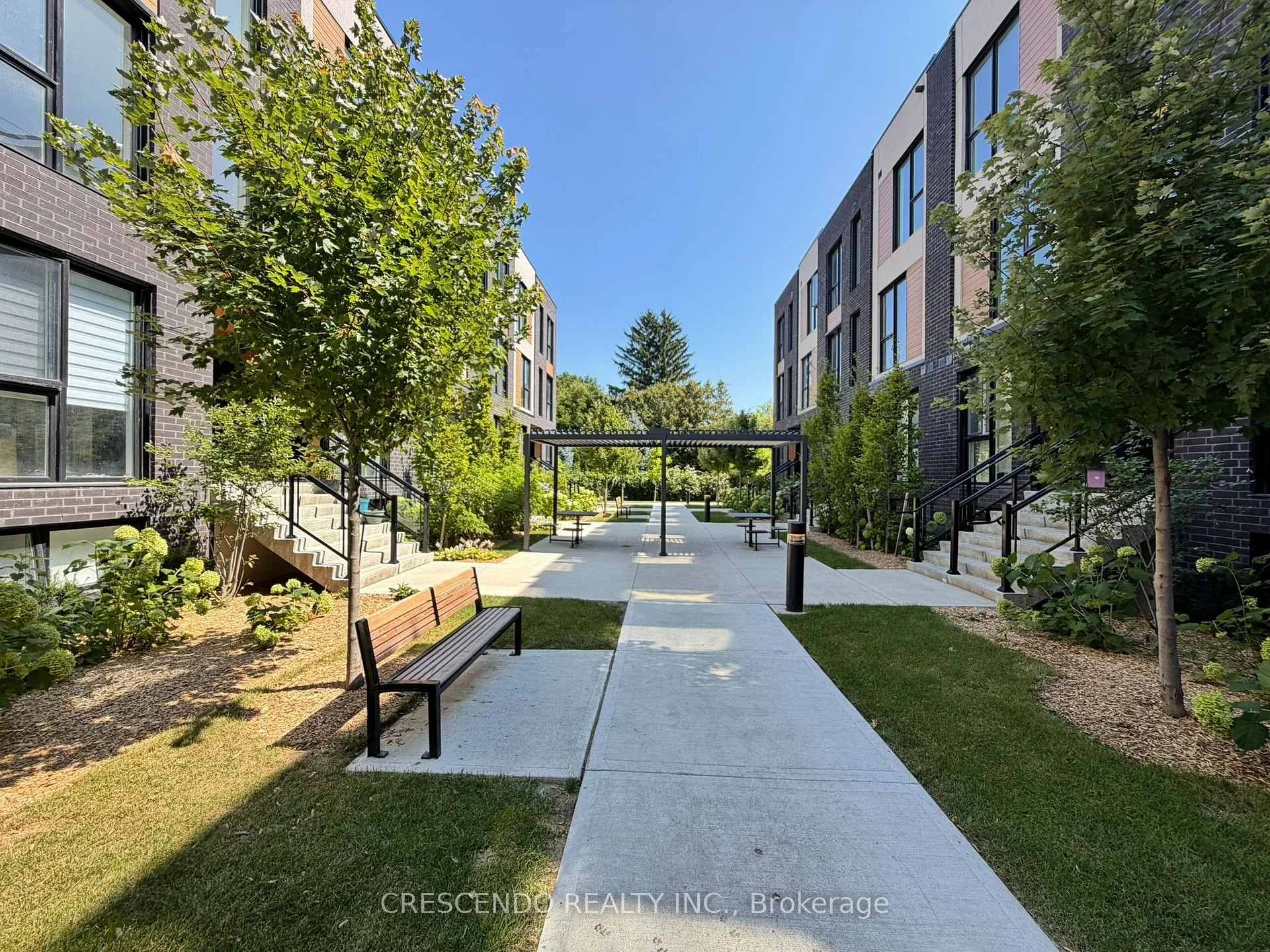 Photo of Unit 8, 176 Clonmore Drive
