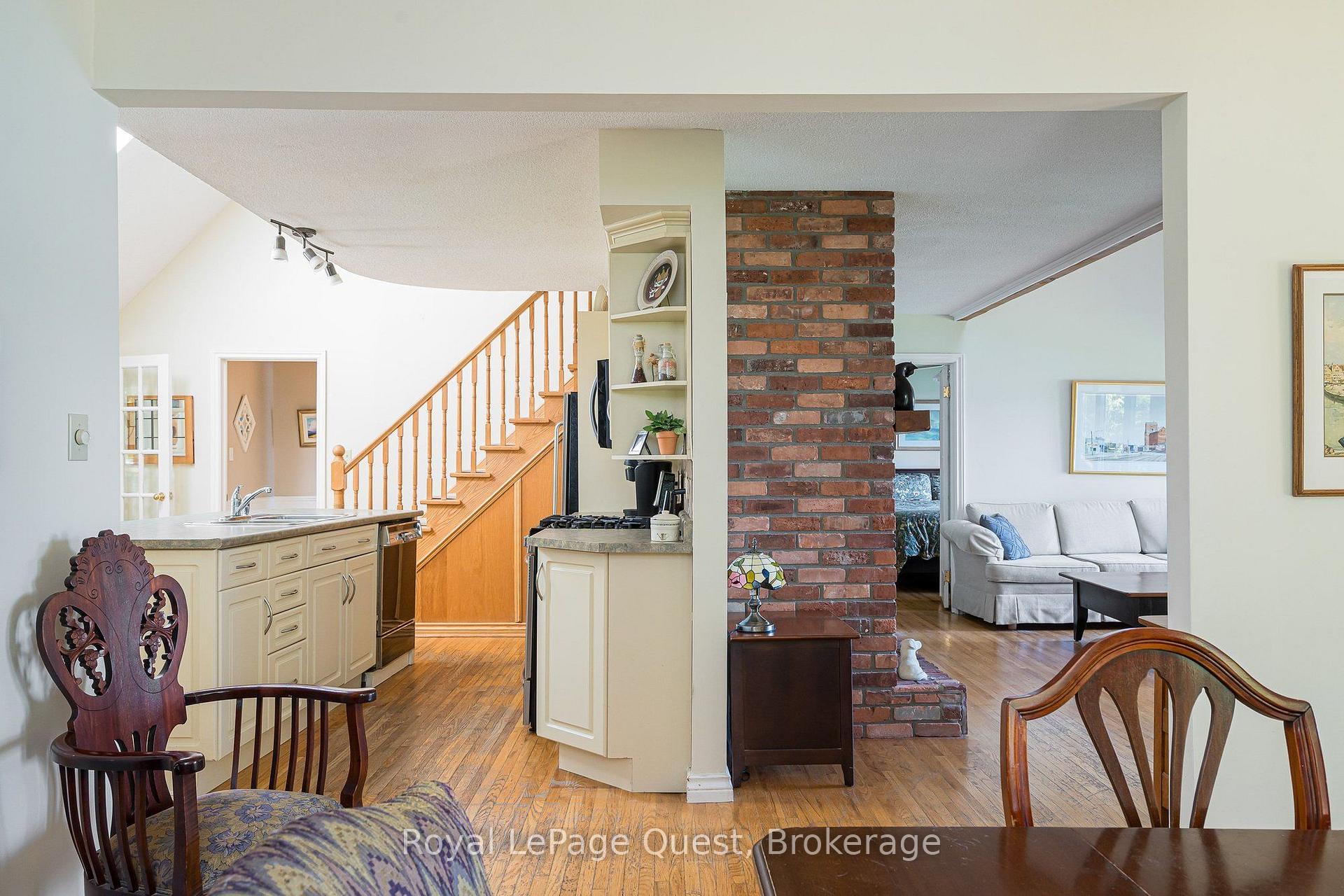 Photo 15 of 490 Silver Birch Drive, Tiny, Rural Tiny — HOMEH